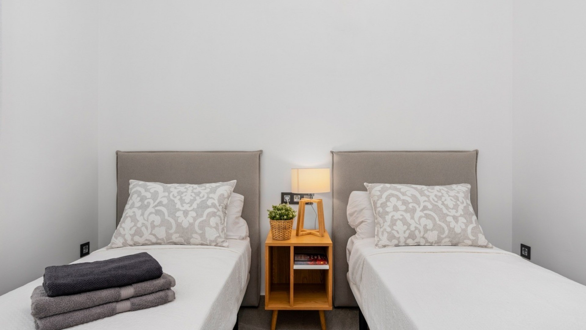 Revente - Villa - Guardamar del Segura - El Raso