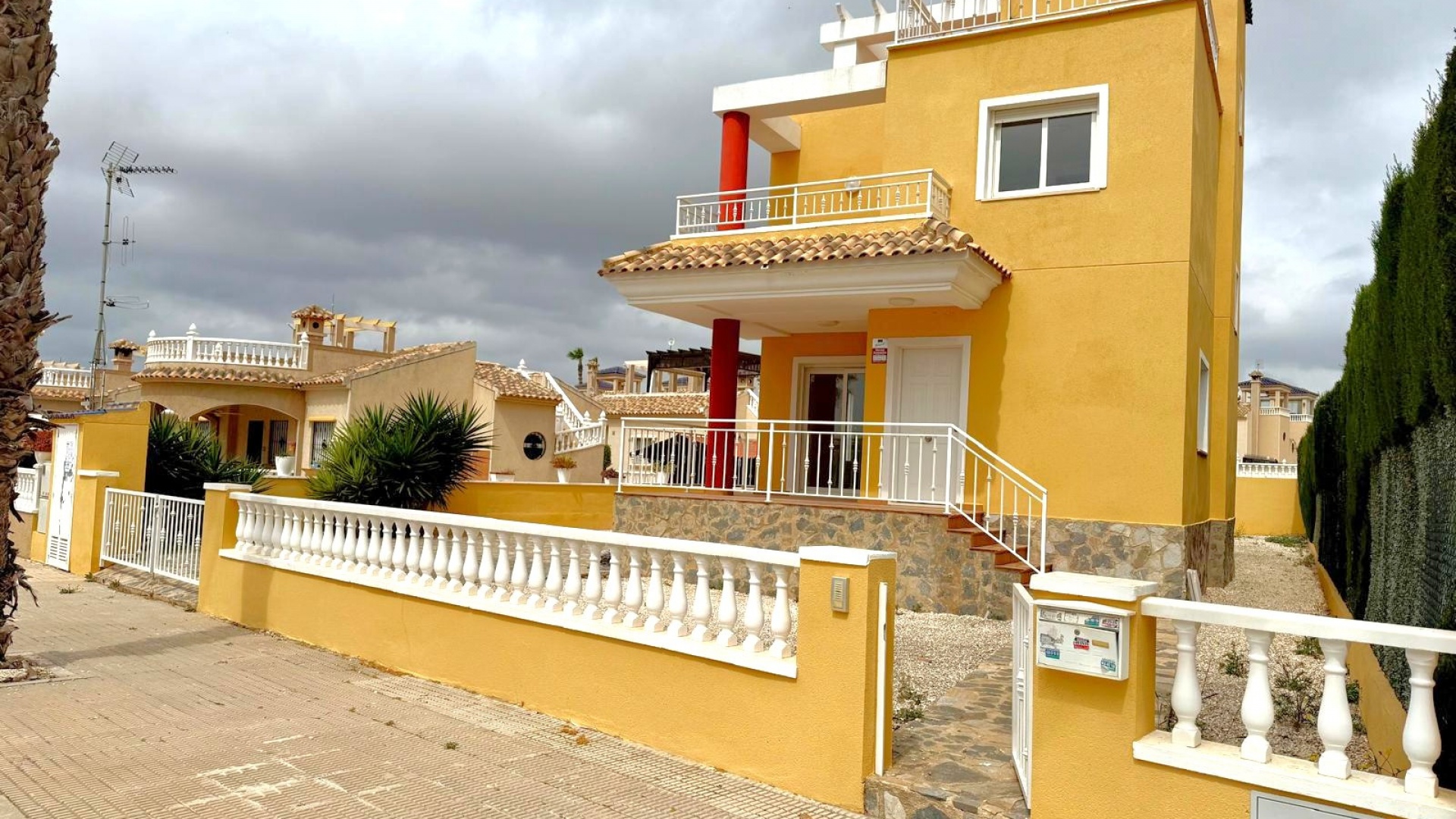 Revente - Villa - Guardamar del Segura - El Raso
