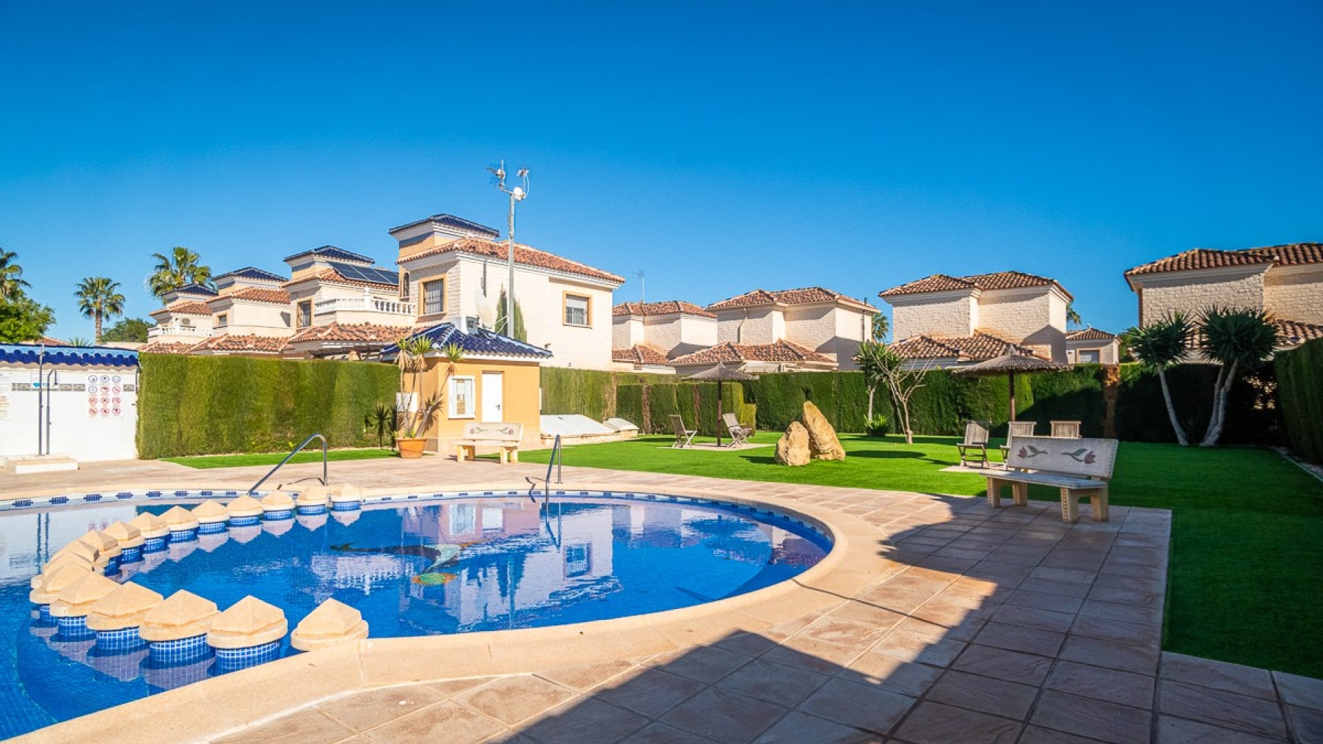 Revente - Villa - Guardamar del Segura - El Raso
