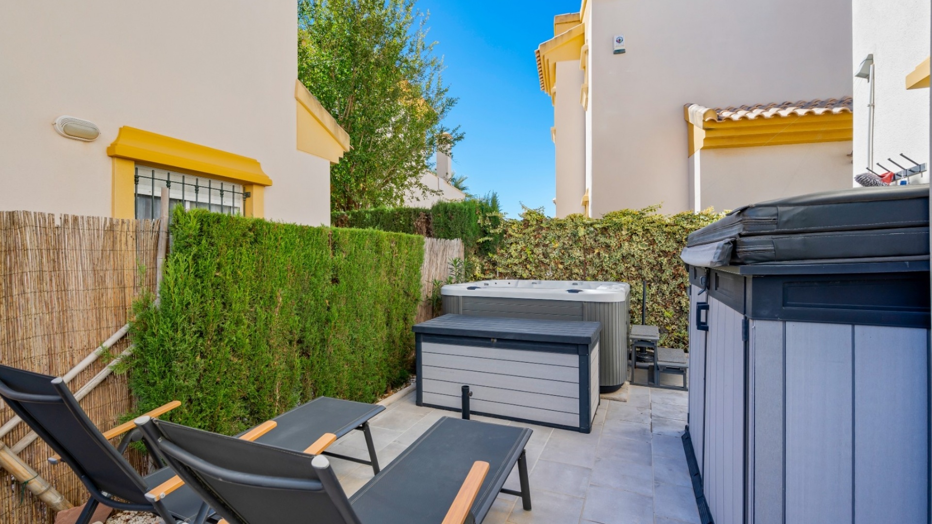 Revente - Villa - Guardamar del Segura - El Raso
