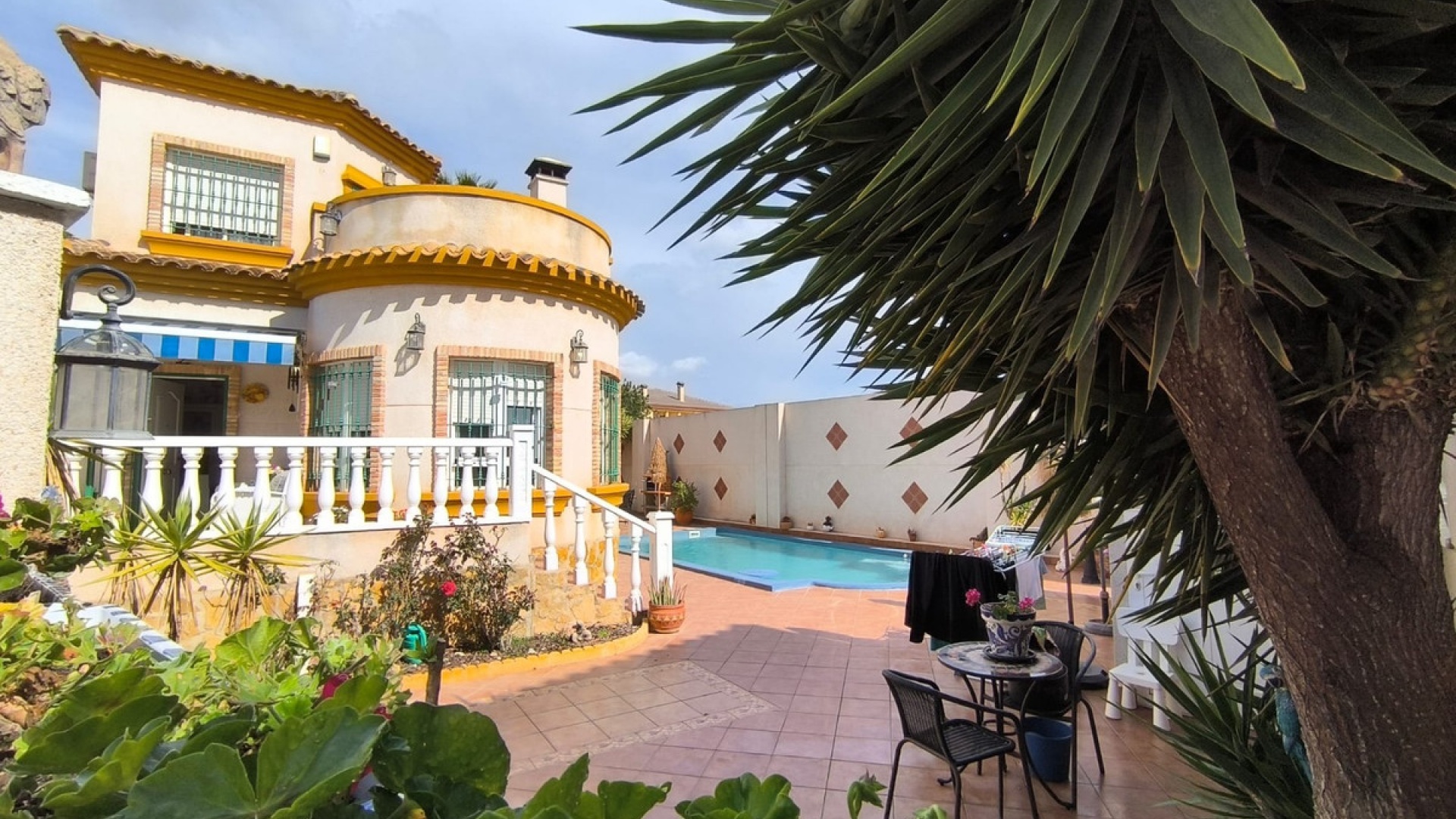 Revente - Villa - Guardamar del Segura - Urbanización El Raso