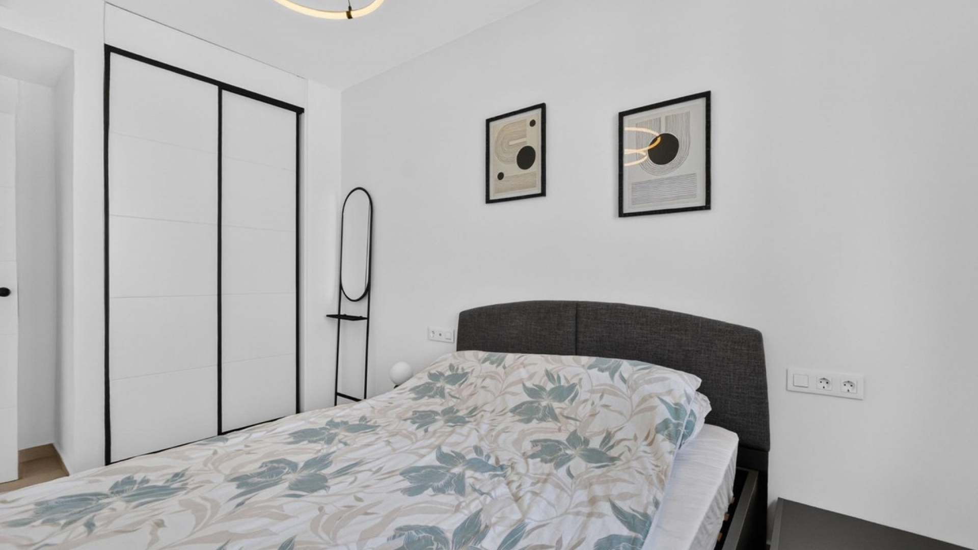 Revente - Villa - Guardamar del Segura - Urbanización El Raso