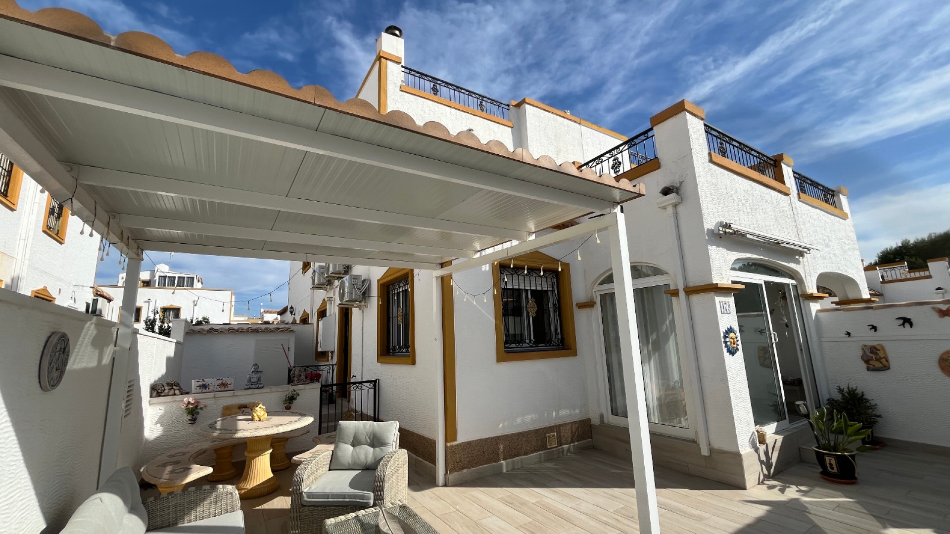 Revente - Villa - Los Montesinos - entre naranjos