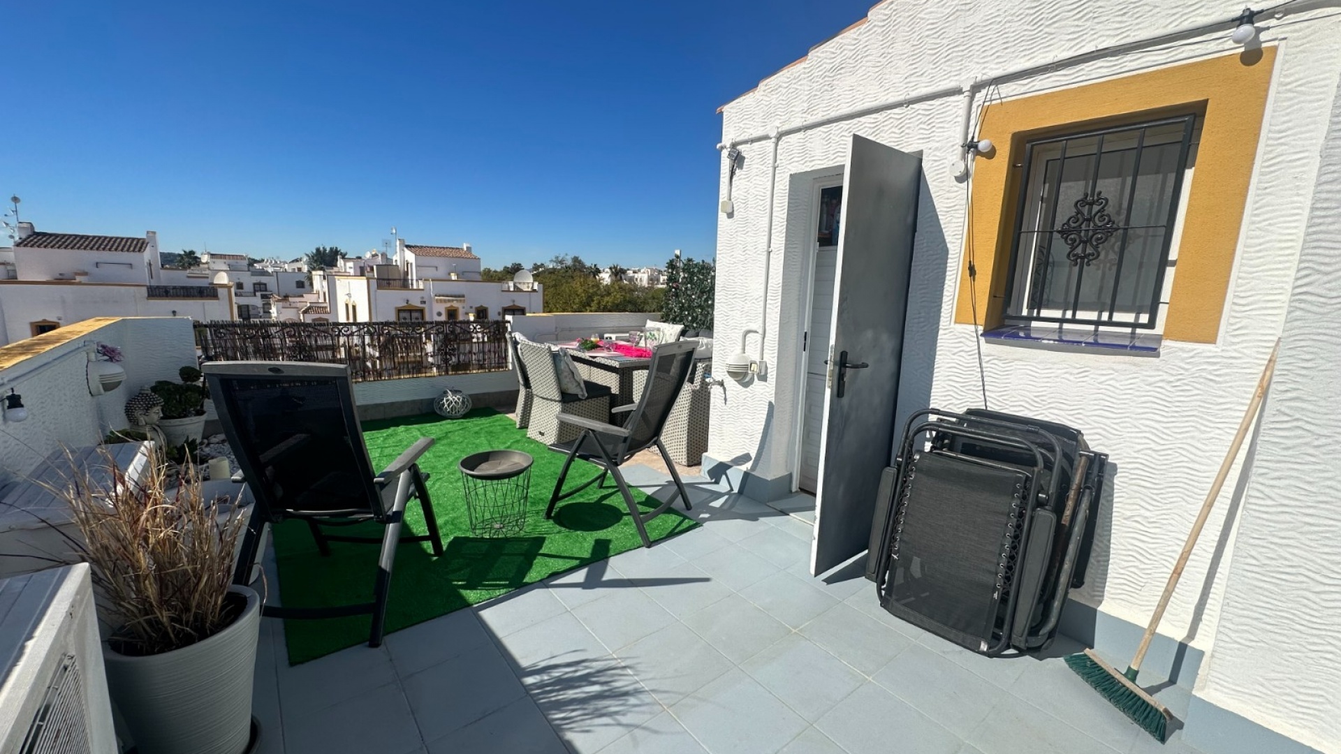 Revente - Villa - Los Montesinos - entre naranjos