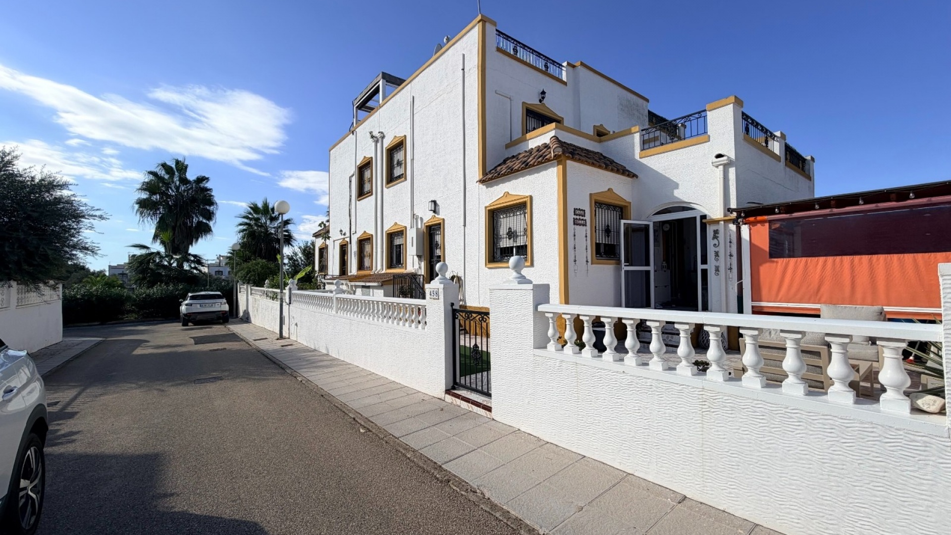 Revente - Villa - Los Montesinos - entre naranjos