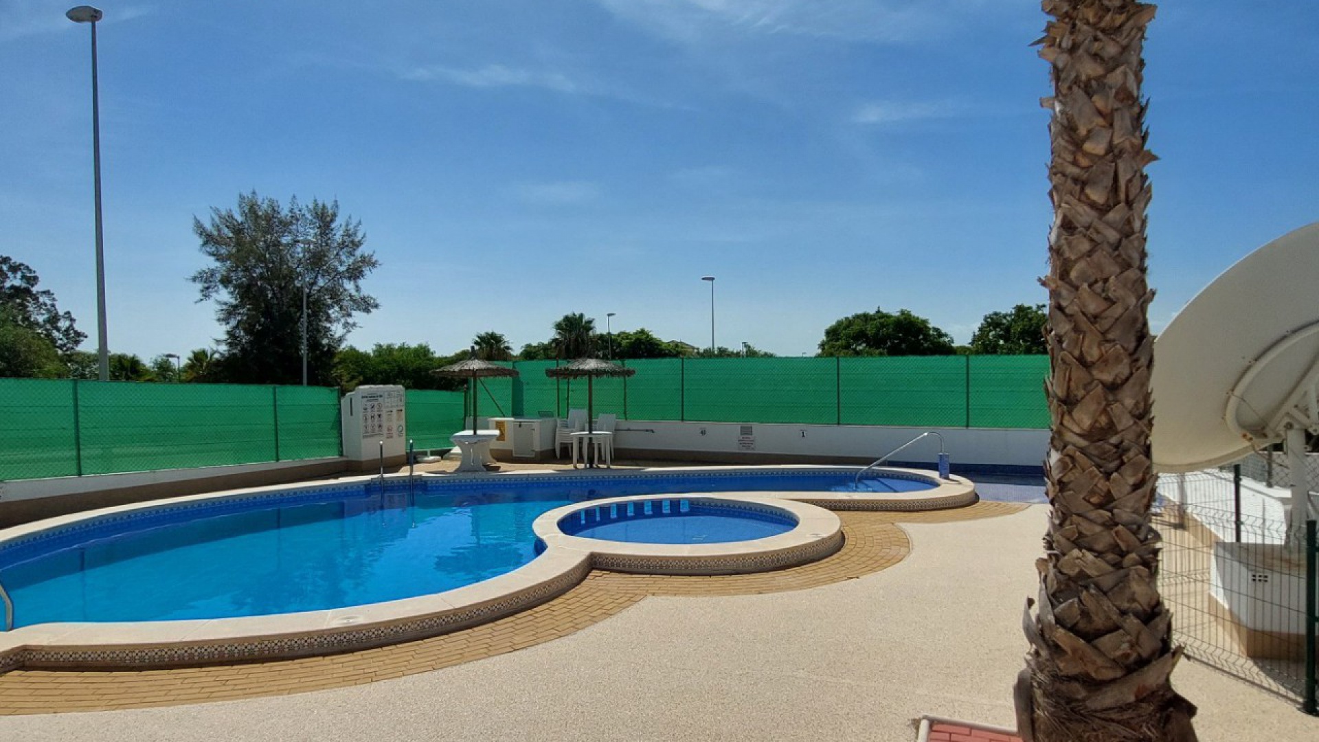 Revente - Villa - Los Montesinos - entre naranjos