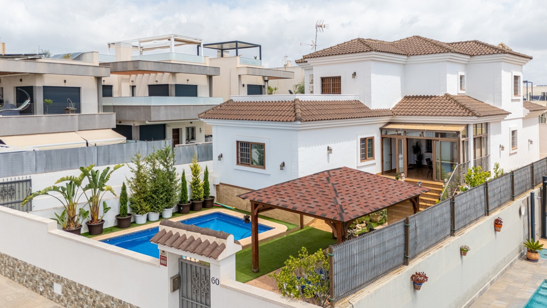 Revente - Villa - Los Montesinos - La Herada