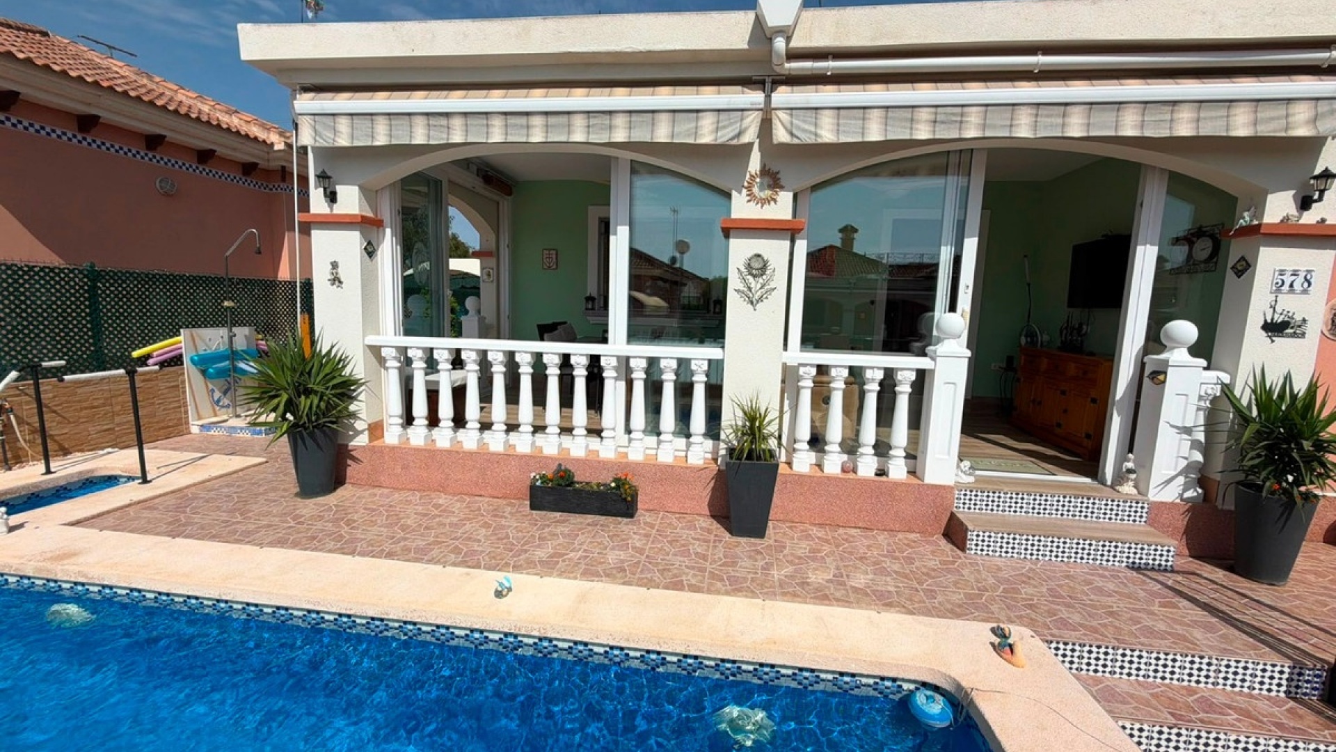 Revente - Villa - Los Montesinos - Los Montesinos Centro