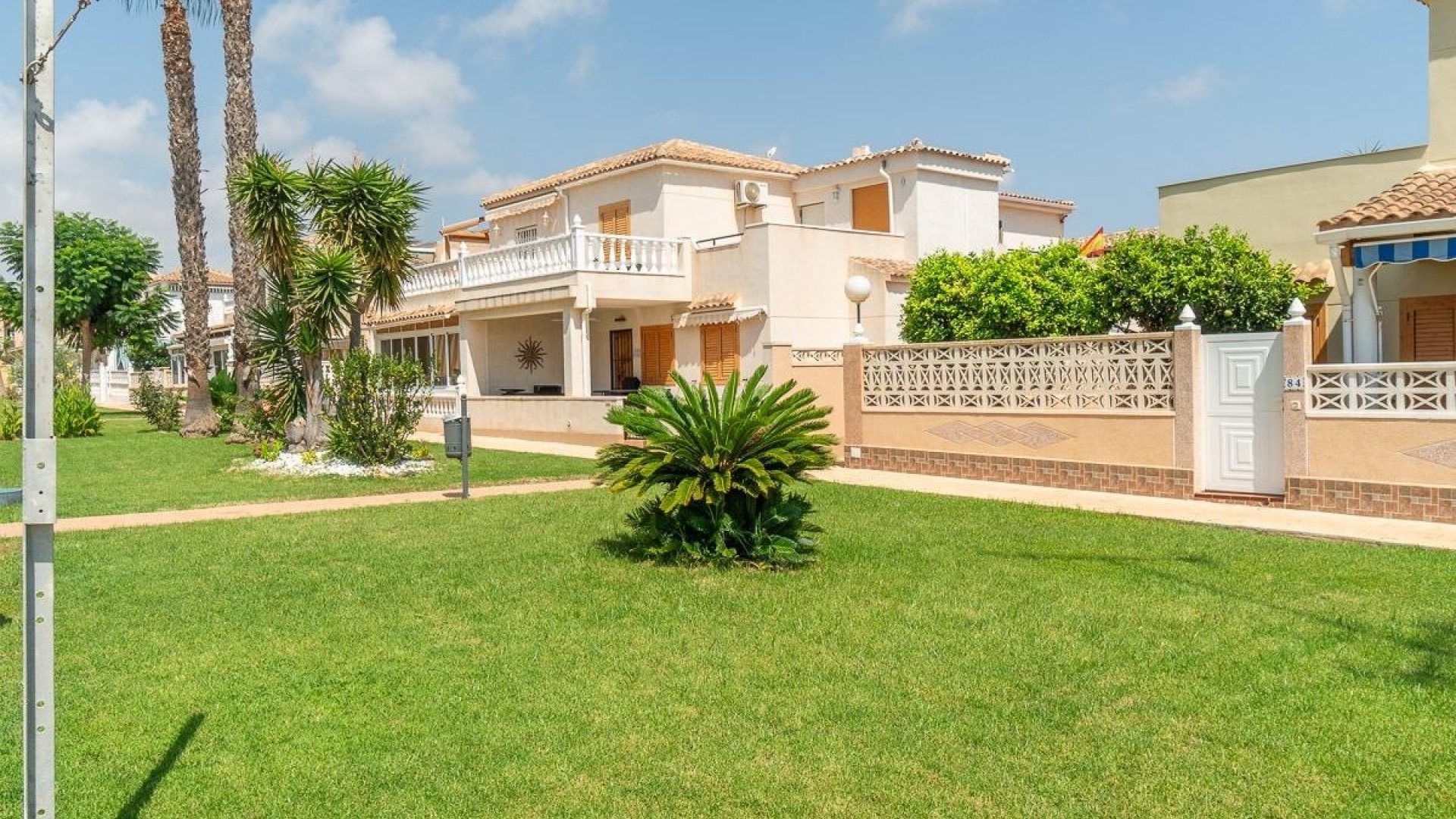 Revente - Villa - Orihuela Costa - Playa Flamenca