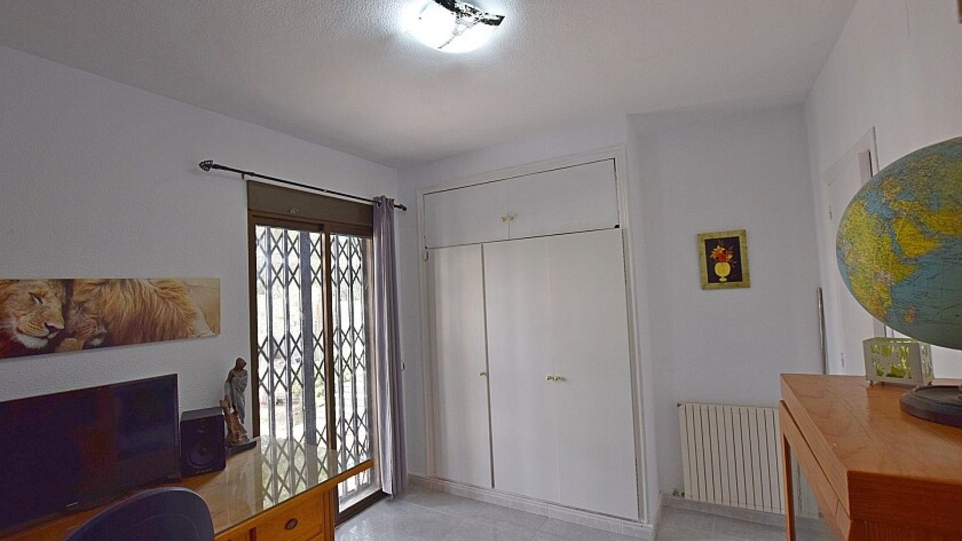 Revente - Villa - Orihuela Costa - Villamartin area