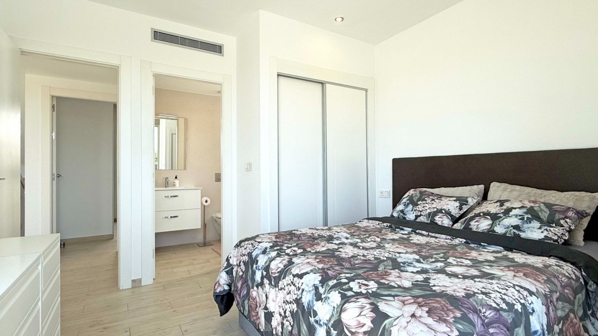 Revente - Villa - Orihuela Costa - Villamartin