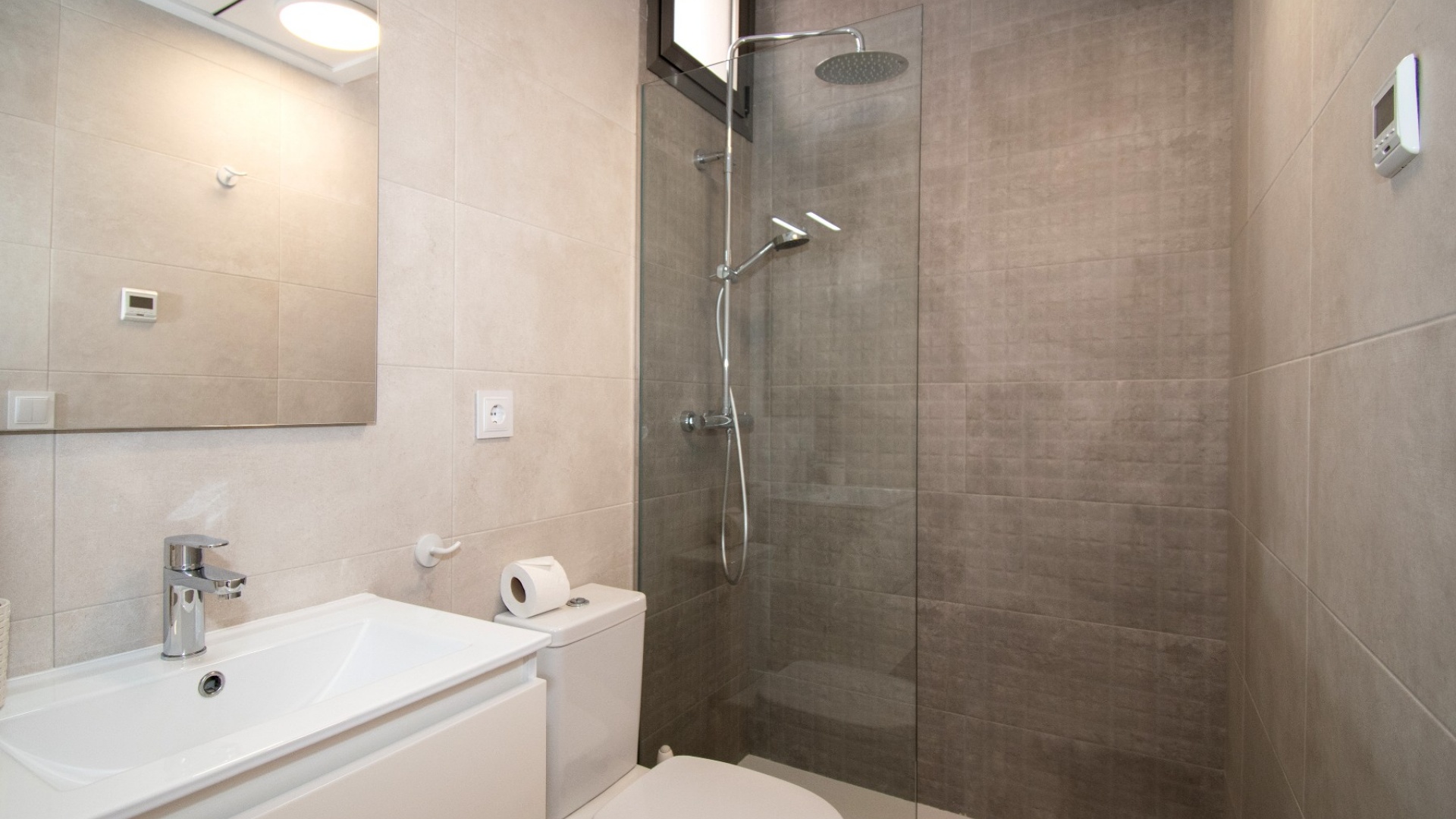 Revente - Villa - Orihuela Costa - Villamartin