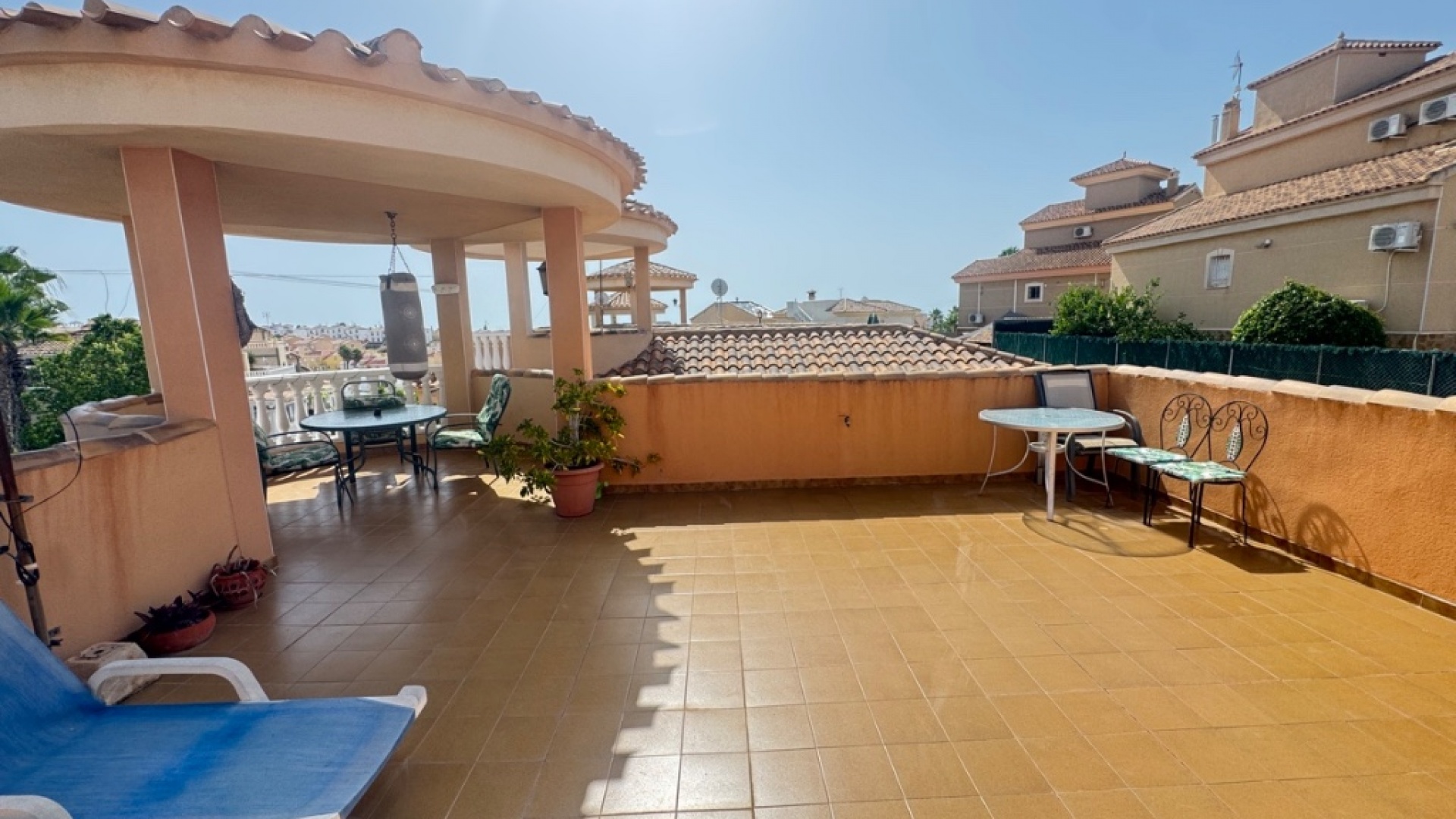 Revente - Villa - Orihuela Costa - Villamartin