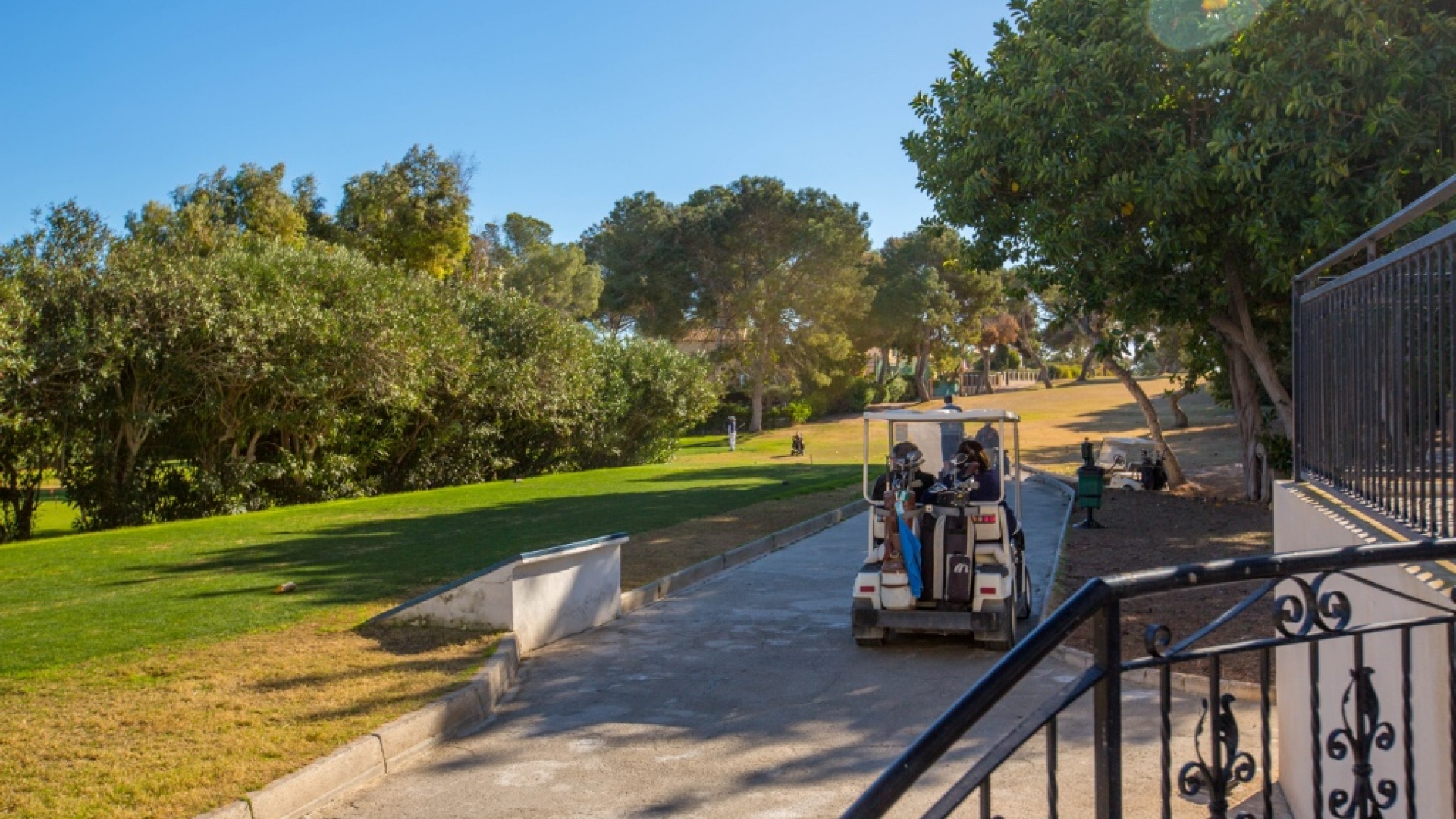 Revente - Villa - Orihuela Costa - Villamartin