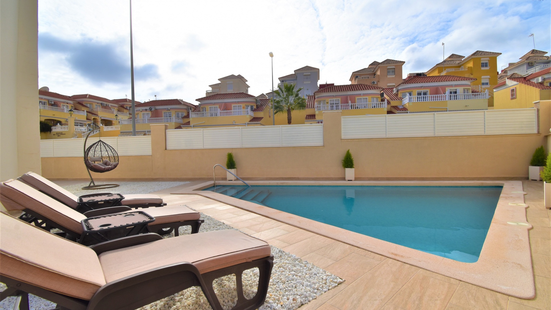 Revente - Villa - Orihuela Costa - Villamartin