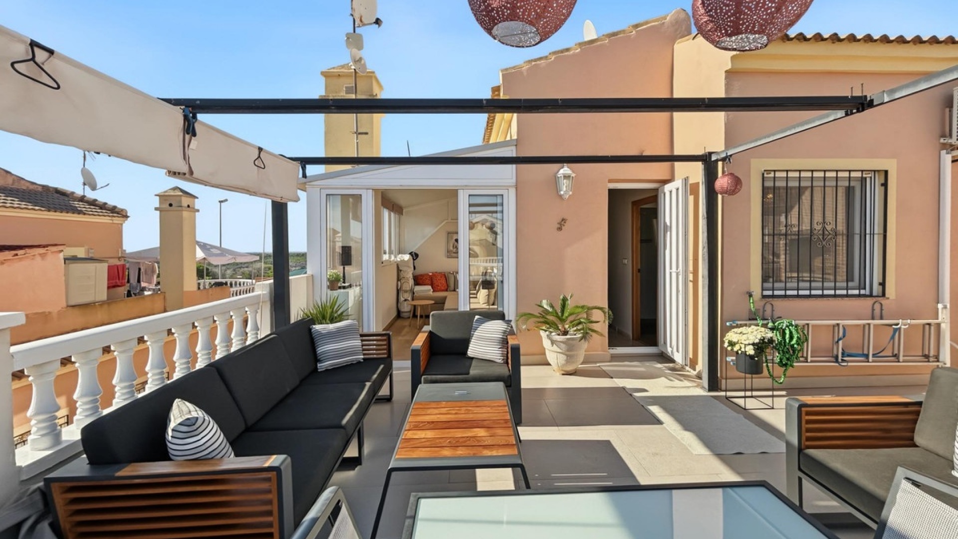 Revente - Villa - Orihuela - Lomas de Don Juan