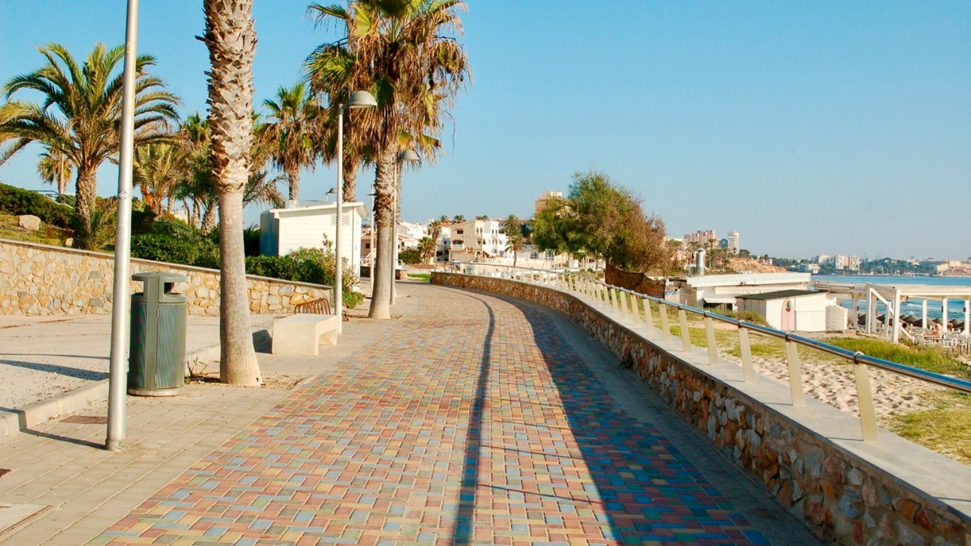 Revente - Villa - Orihuela - Mil Palmeras