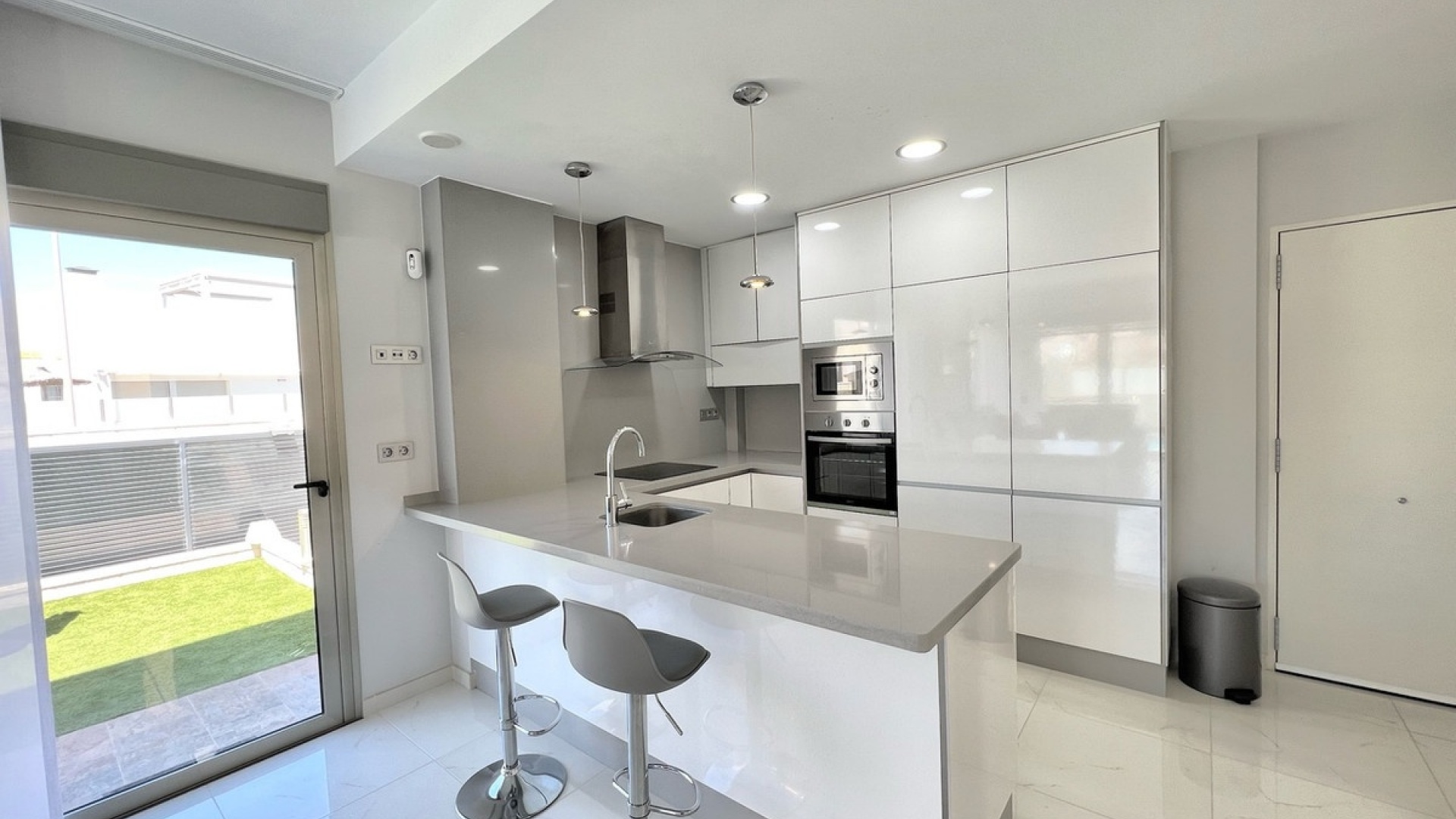 Revente - Villa - Orihuela - Punta Prima