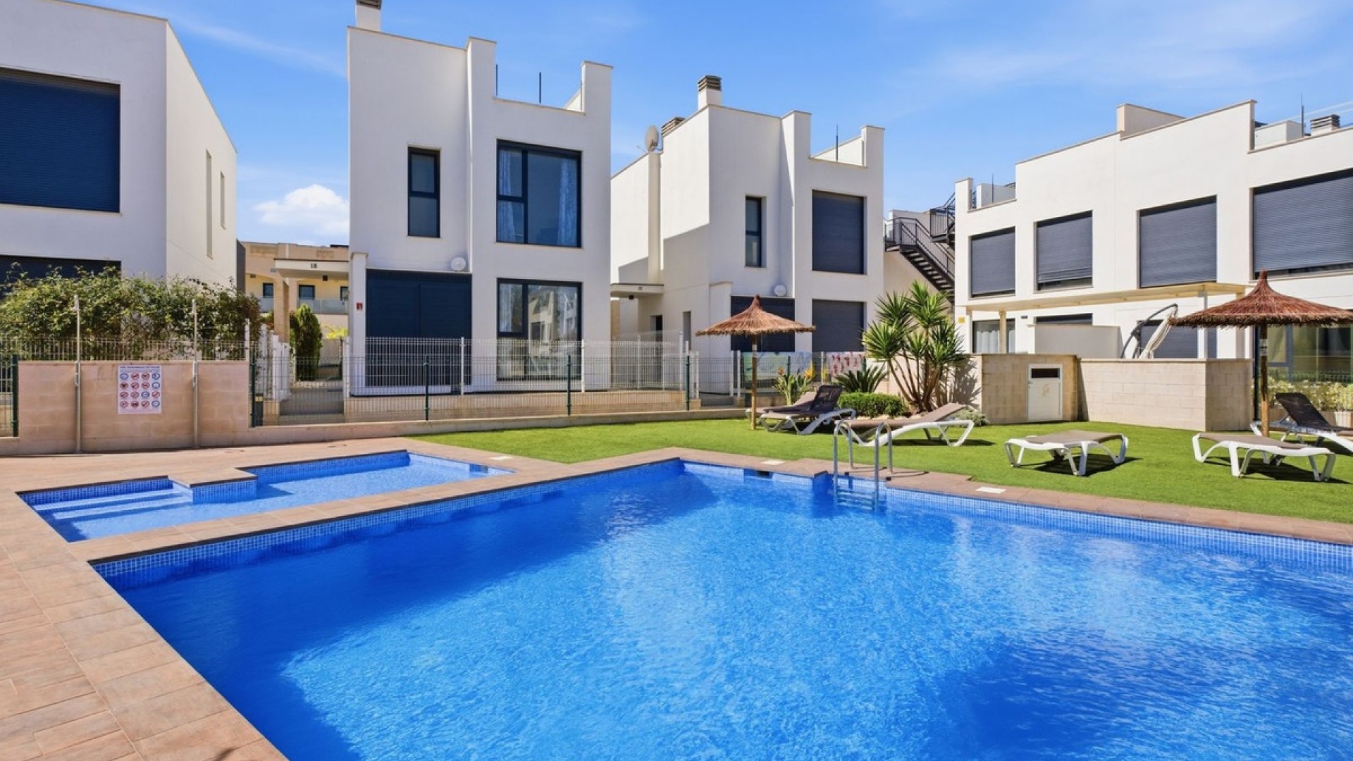 Revente - Villa - Orihuela - Punta Prima