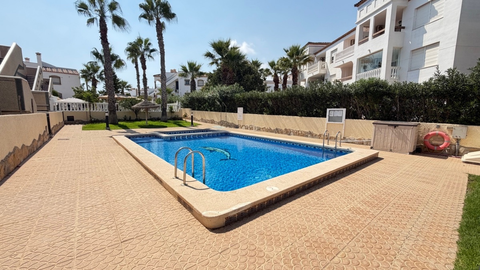 Revente - Villa - Orihuela - Villamartin