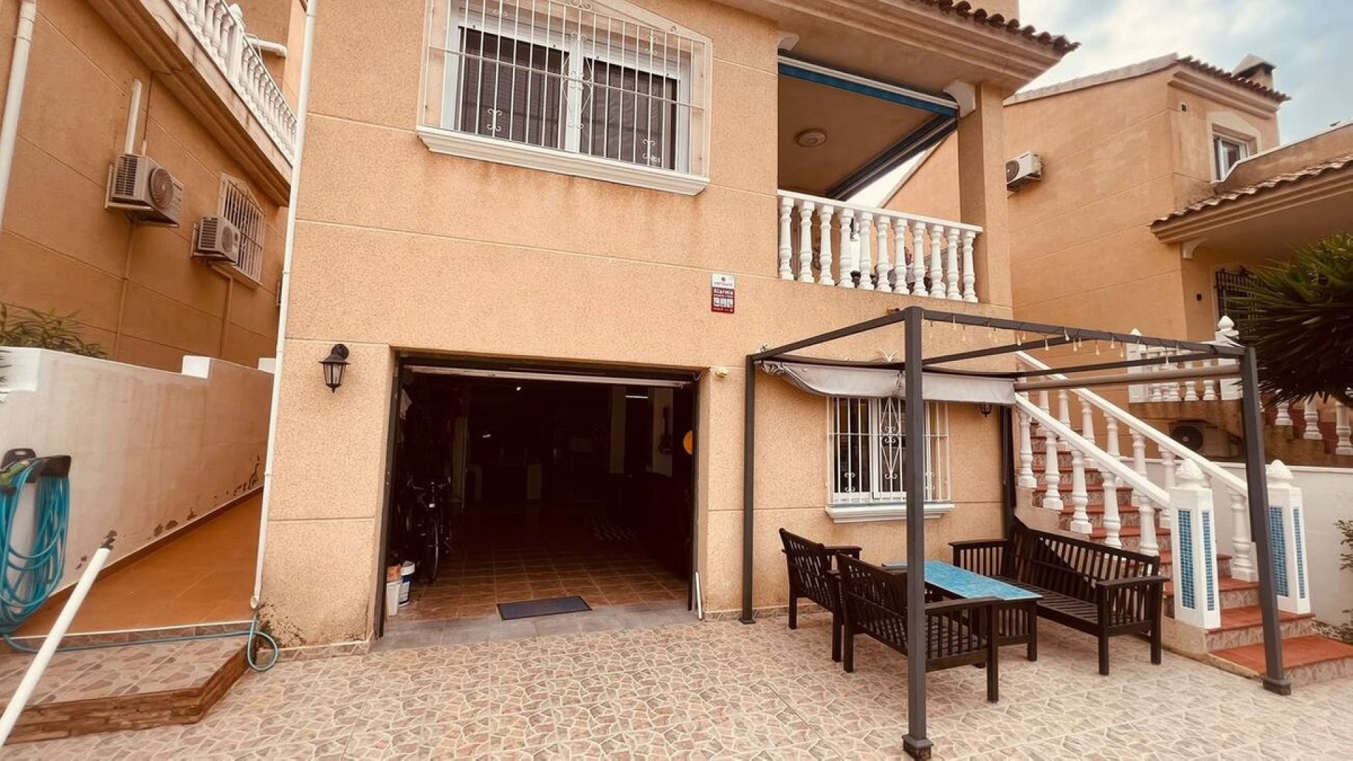 Revente - Villa - Orihuela - Villamartin