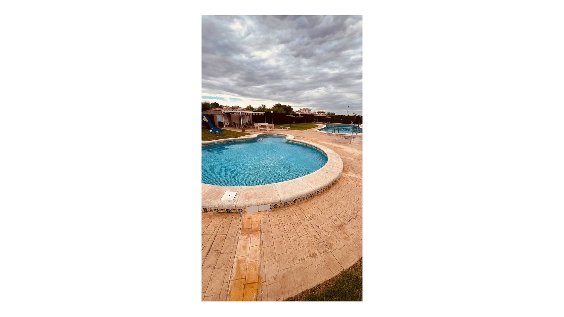 Revente - Villa - Orihuela - Villamartin
