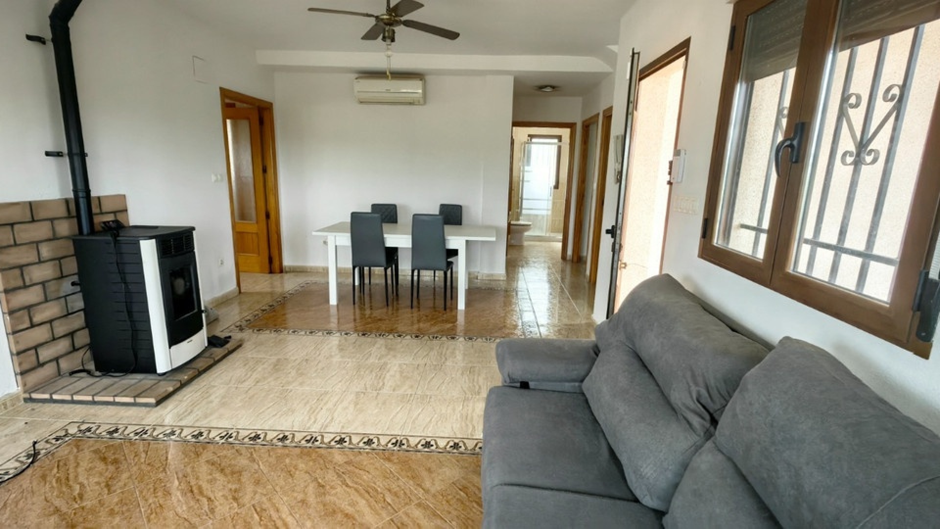 Revente - Villa - Pinoso - Pinoso Centro