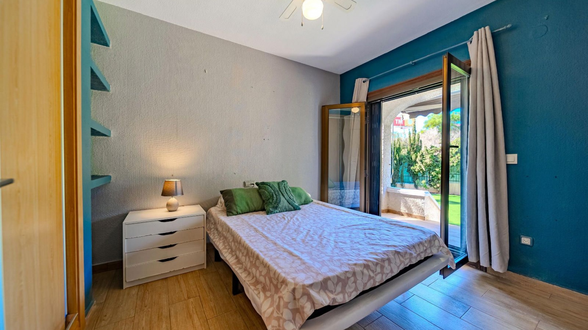 Revente - Villa - Playa Flamenca - beachside playa flamenca