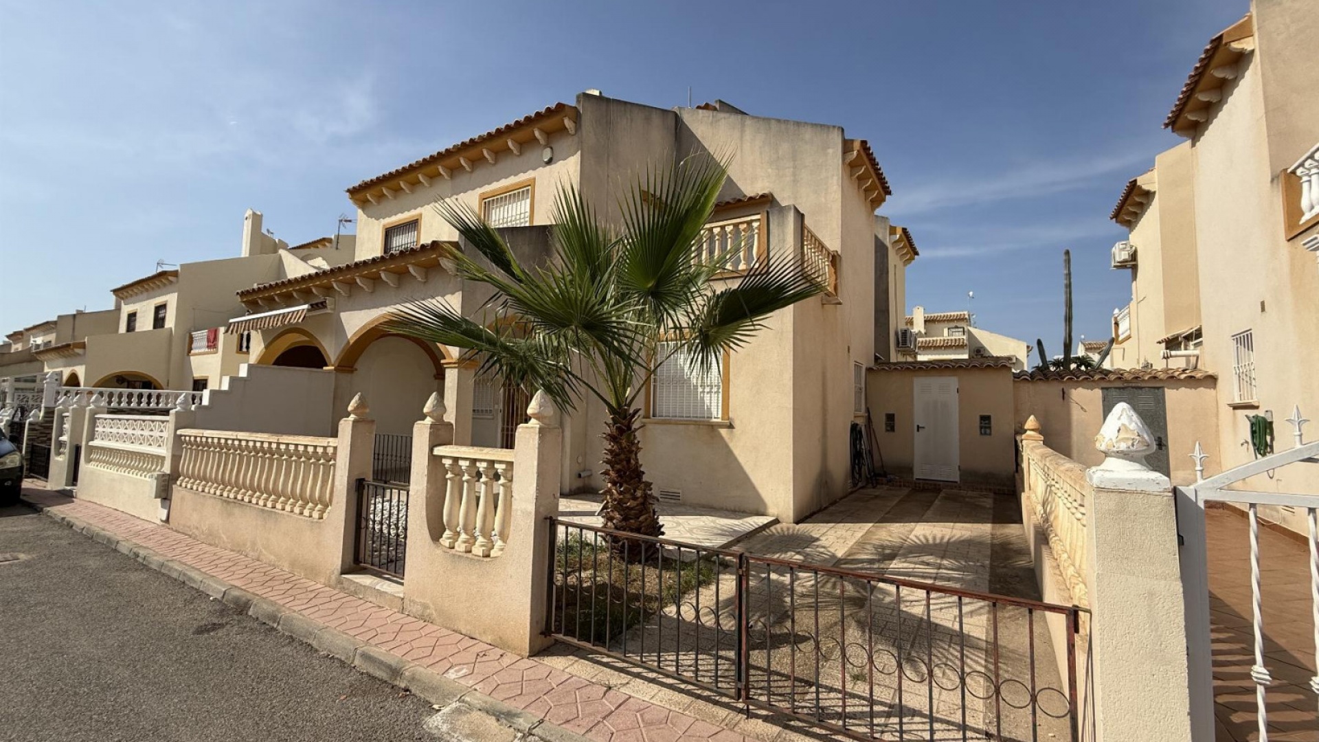 Revente - Villa - Playa Flamenca - perla del mar