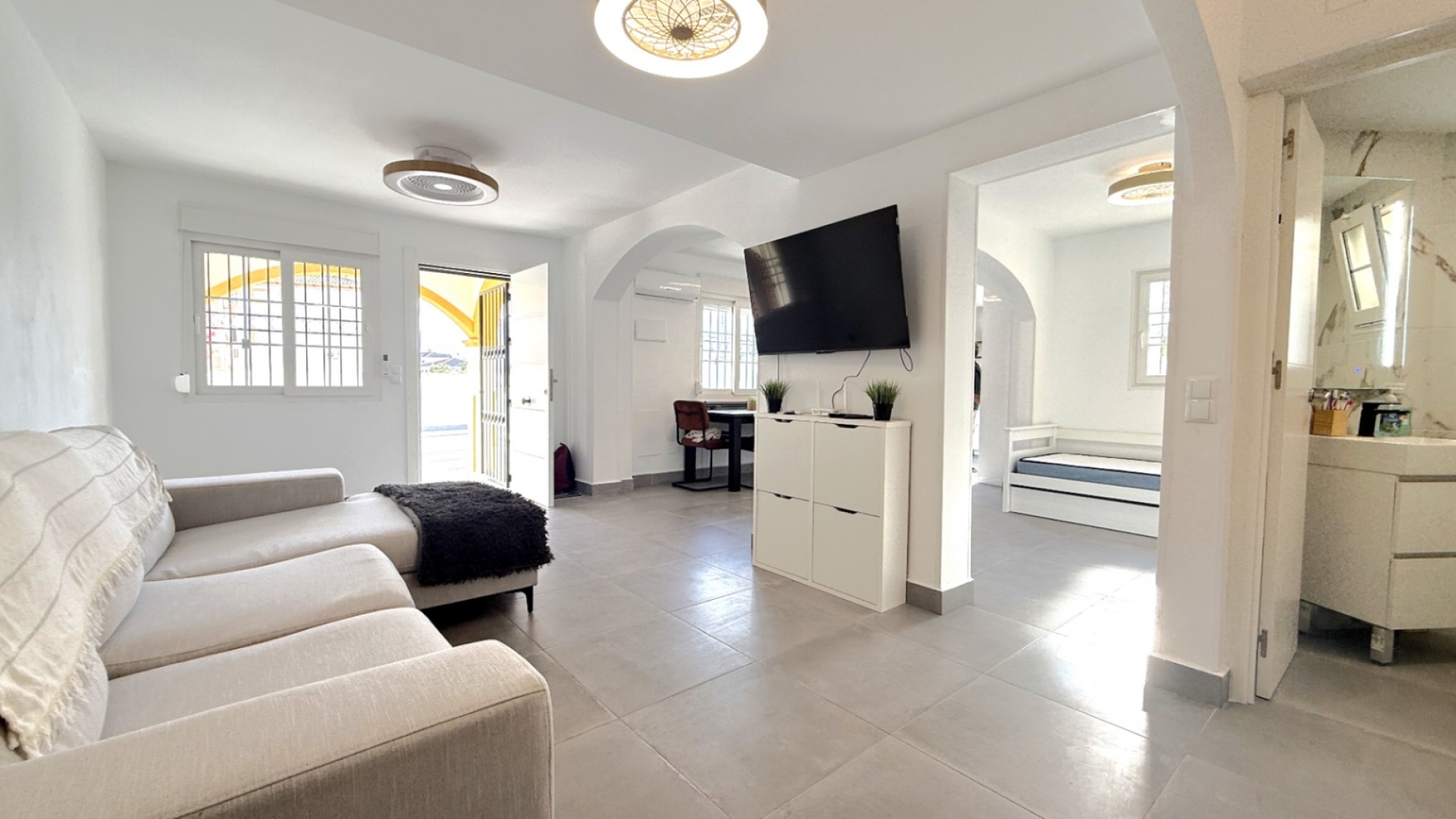 Revente - Villa - Playa Flamenca - perla del mar