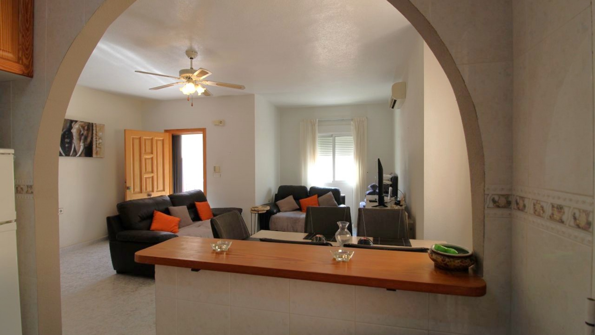 Revente - Villa - Playa Flamenca - pueblo caballero