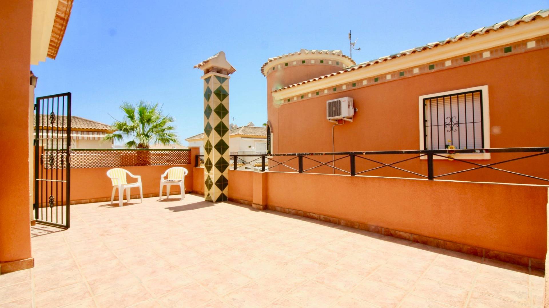 Revente - Villa - Playa Flamenca - villas san luis