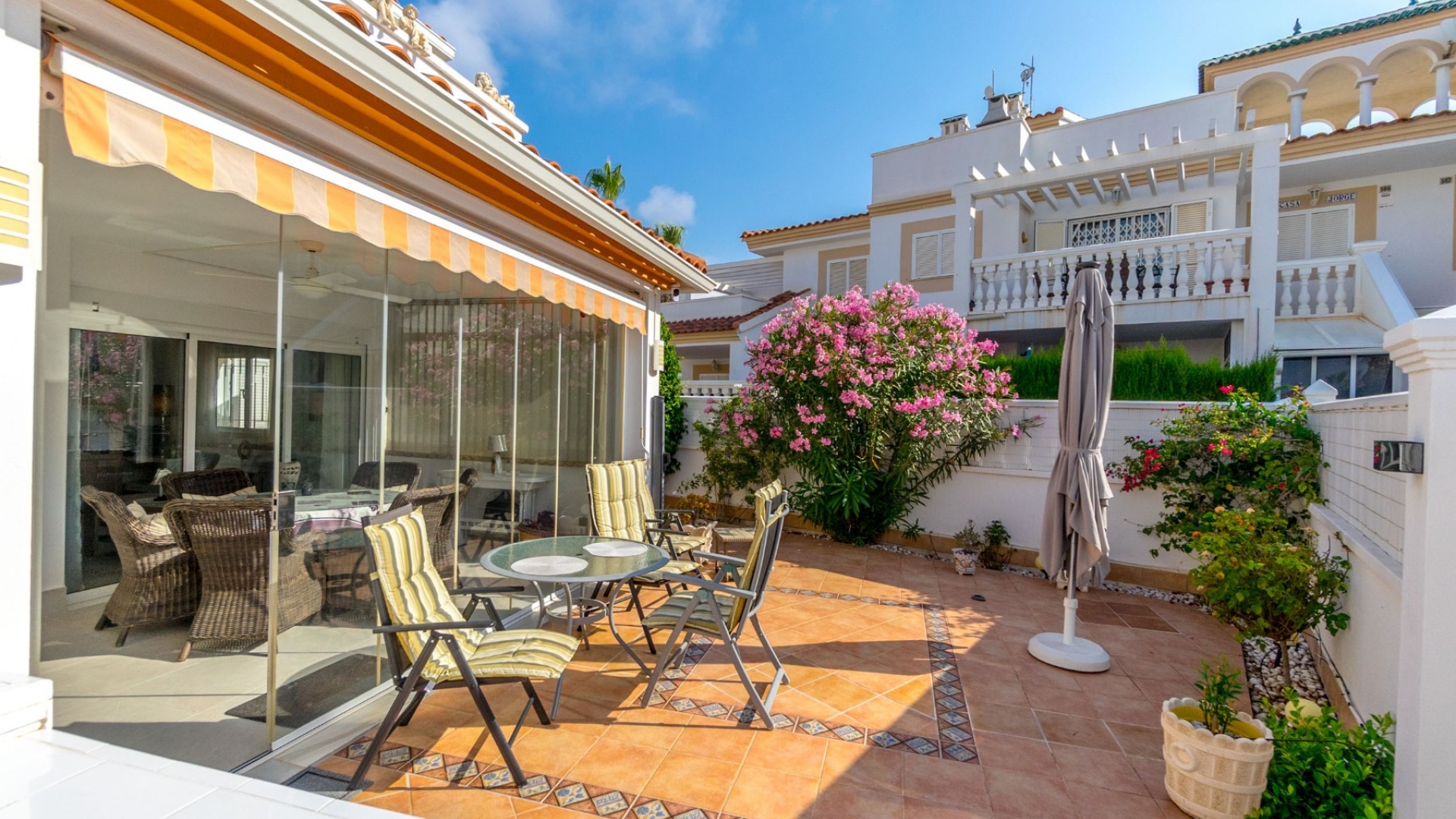 Revente - Villa - Playa Flamenca - zeniamar