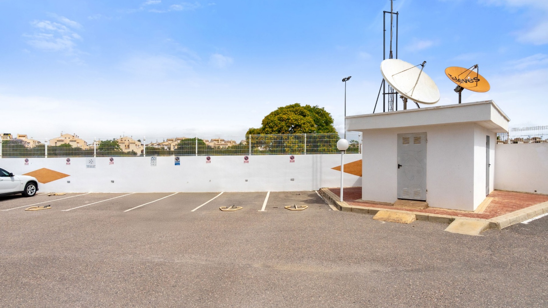 Revente - Villa - Playa Flamenca - zeniamar