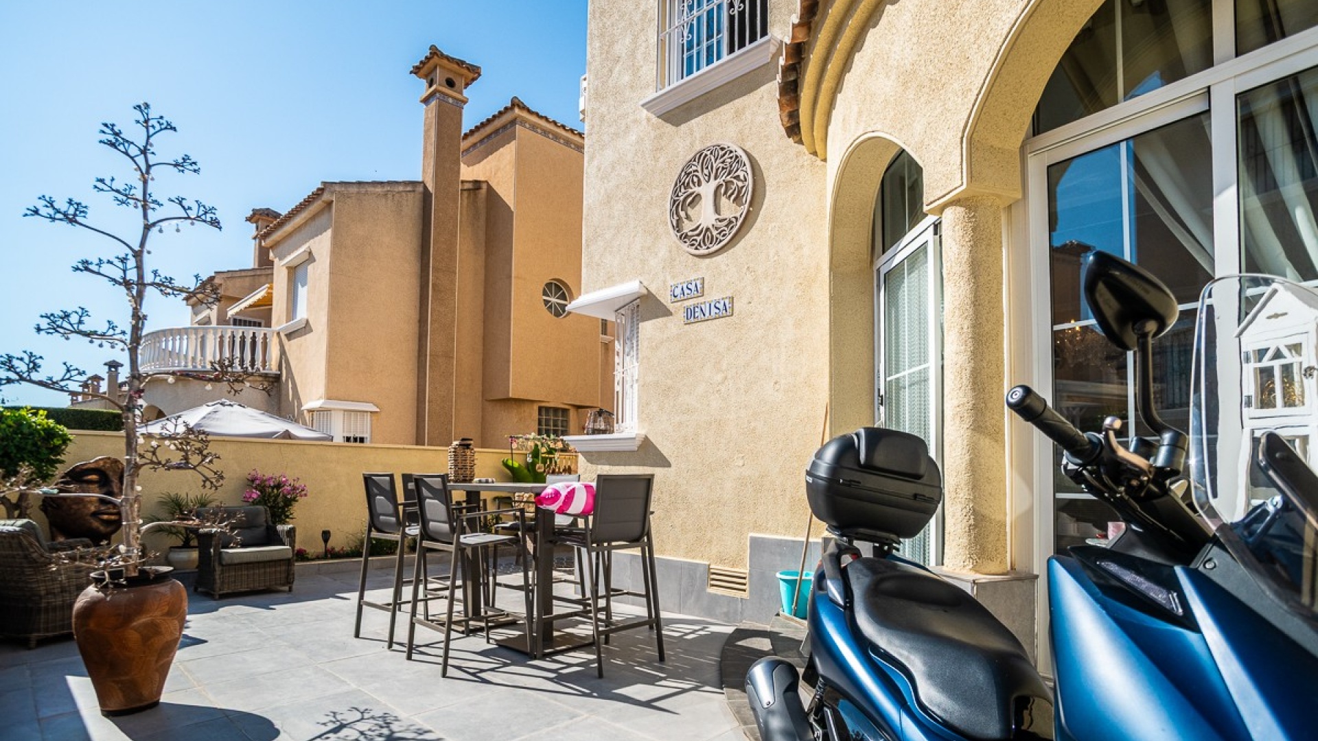 Revente - Villa - Playa Flamenca - zodiaco