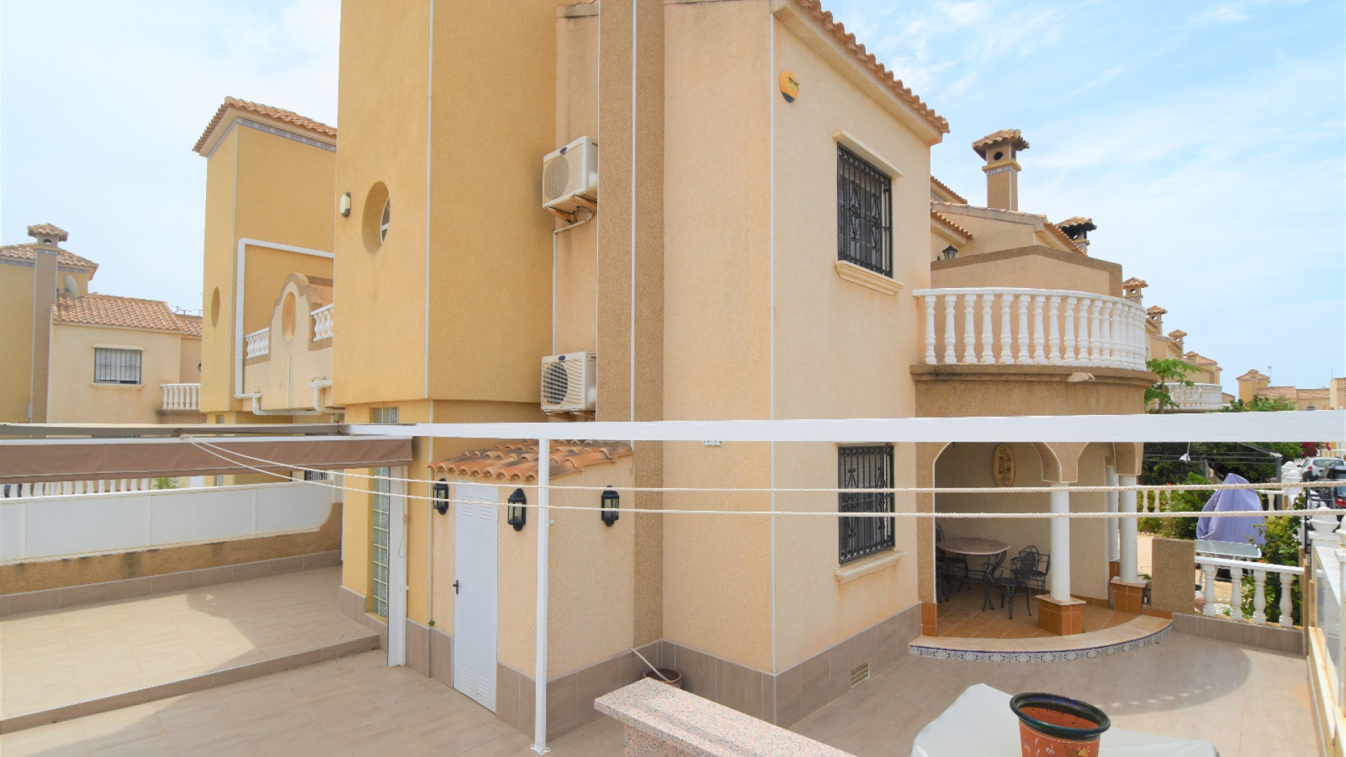 Revente - Villa - Playa Flamenca - zodiaco