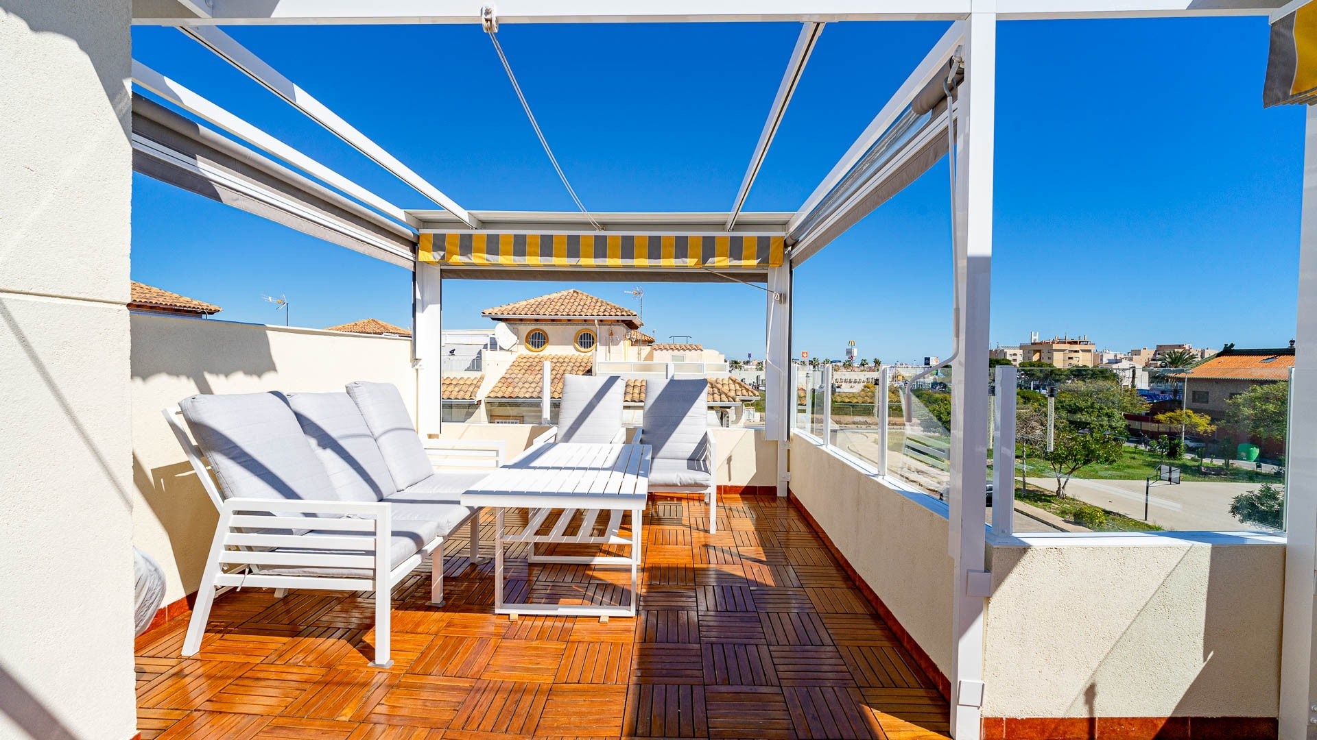 Revente - Villa - Punta Prima - la campana