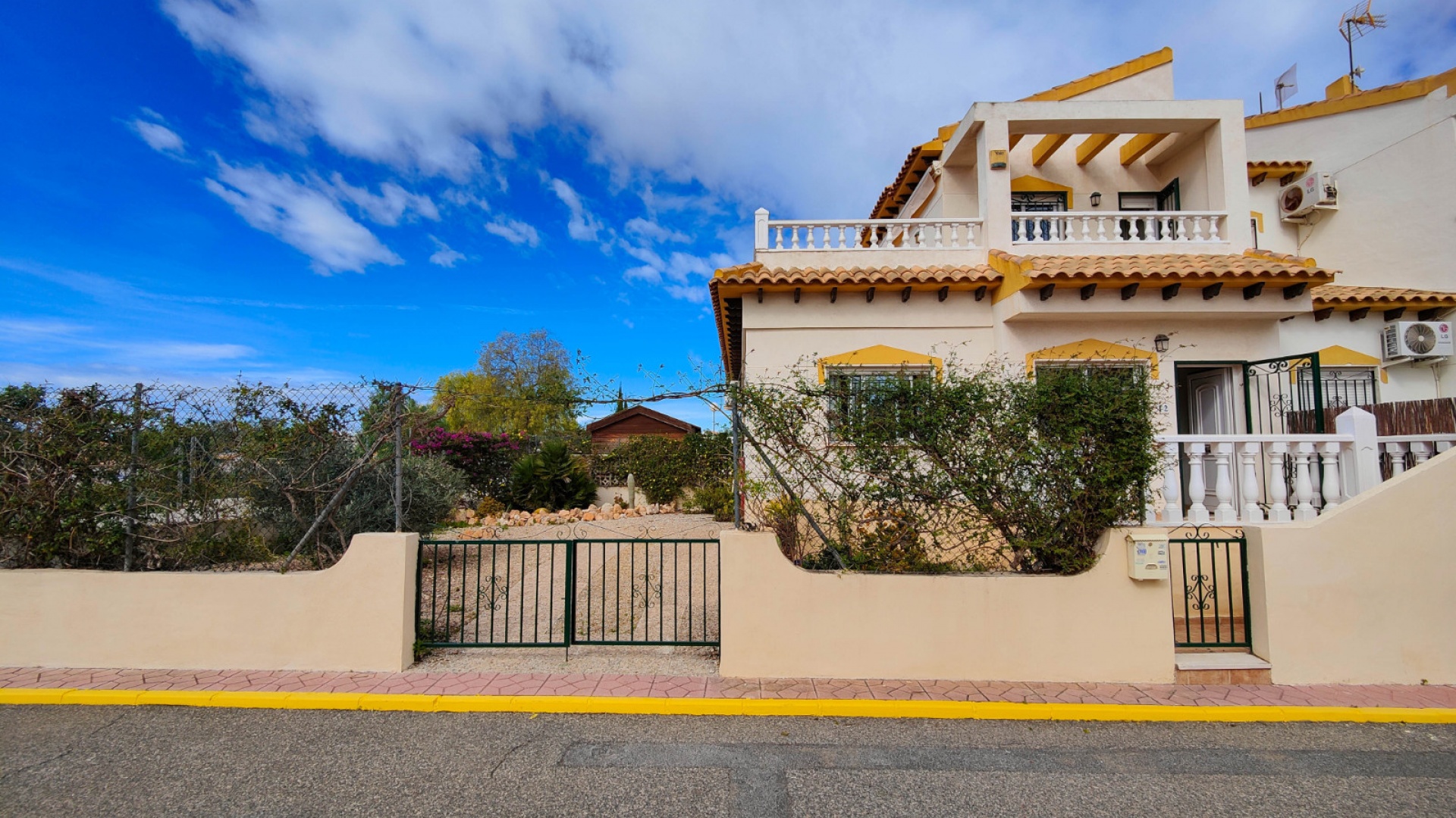 Revente - Villa - Punta Prima - los naranjos