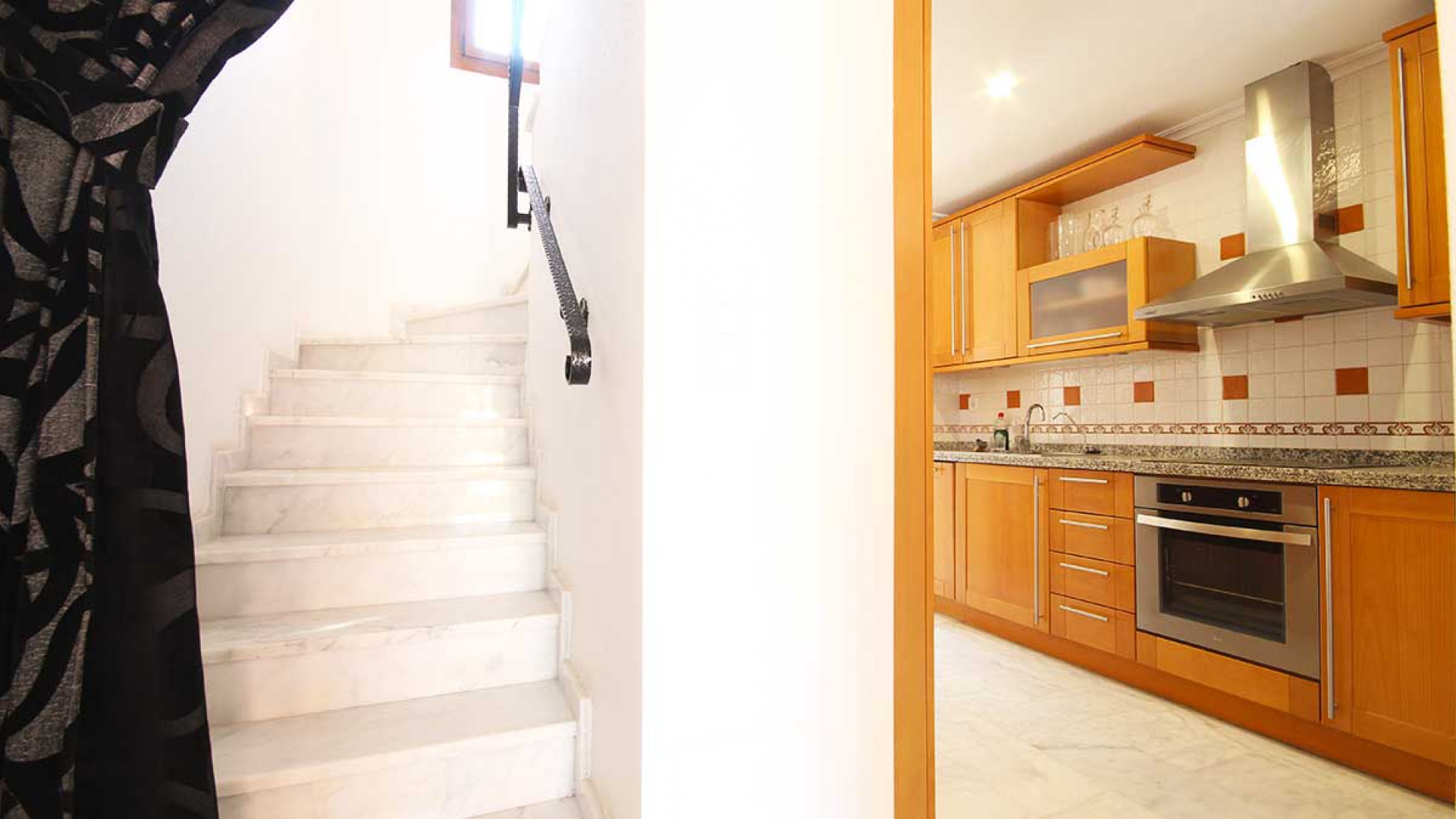 Revente - Villa - San Miguel de Salinas - La Canada