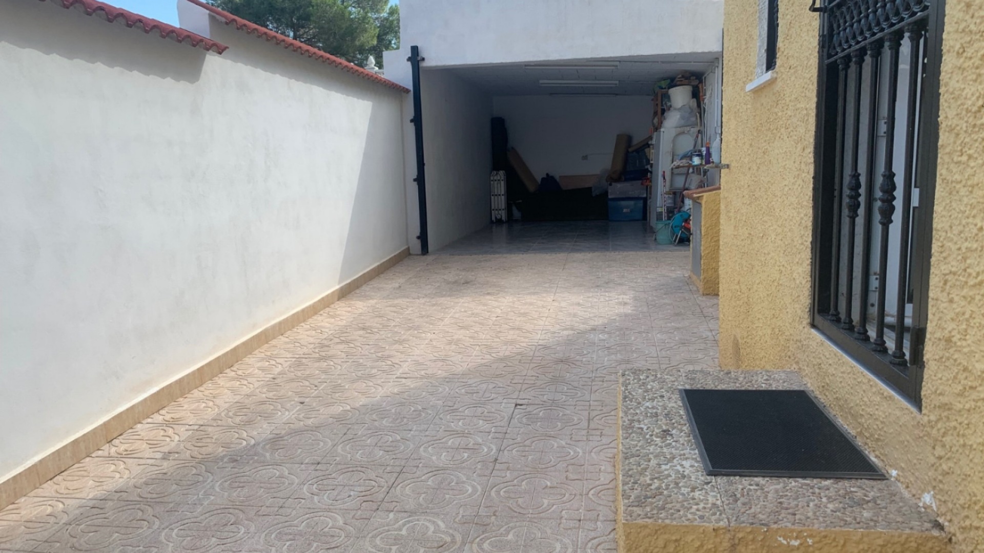 Revente - Villa - San Miguel de Salinas - las comunicaciones