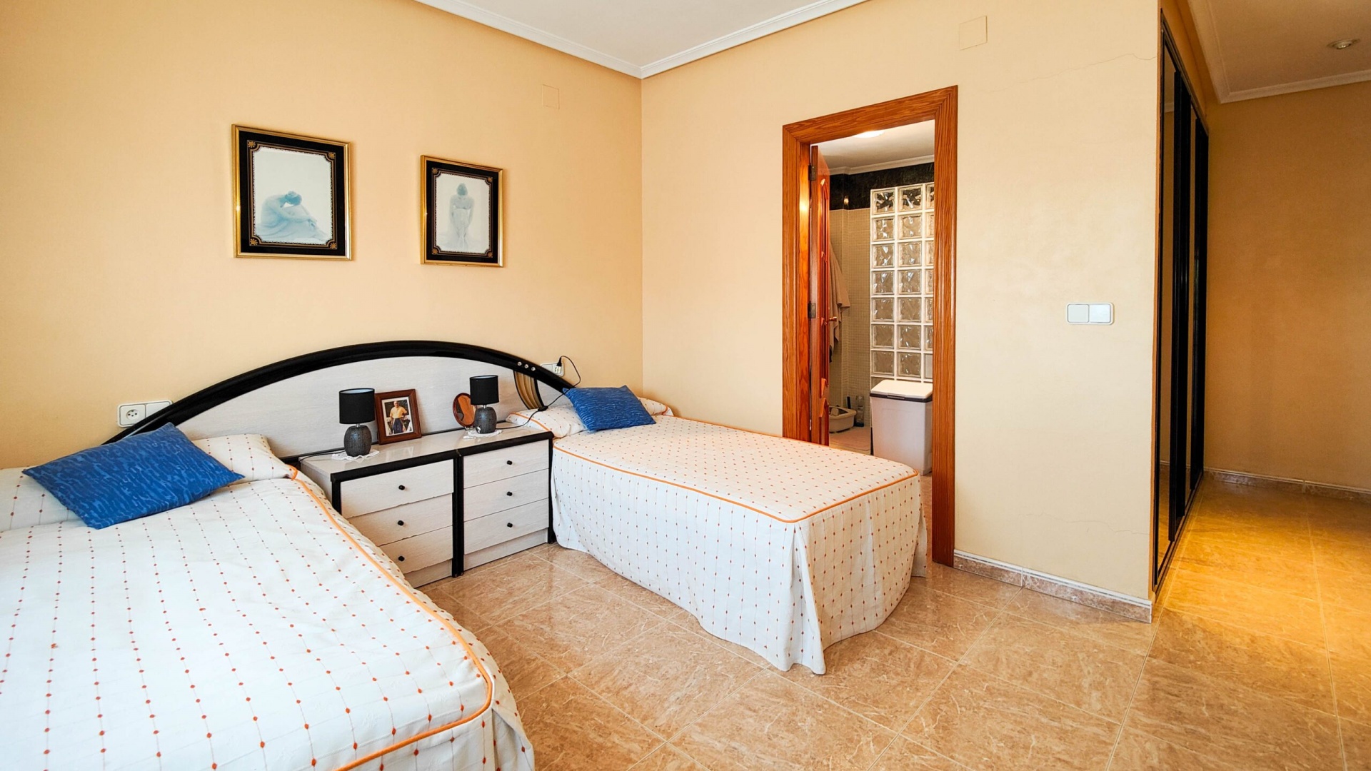 Revente - Villa - Torrevieja - Aguas Nuevas