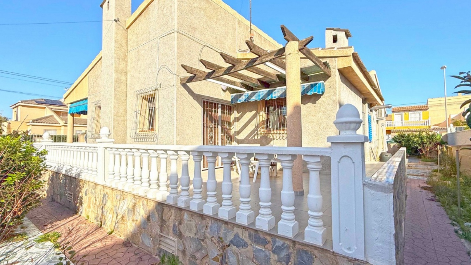 Revente - Villa - Torrevieja - Beachside Torrevieja