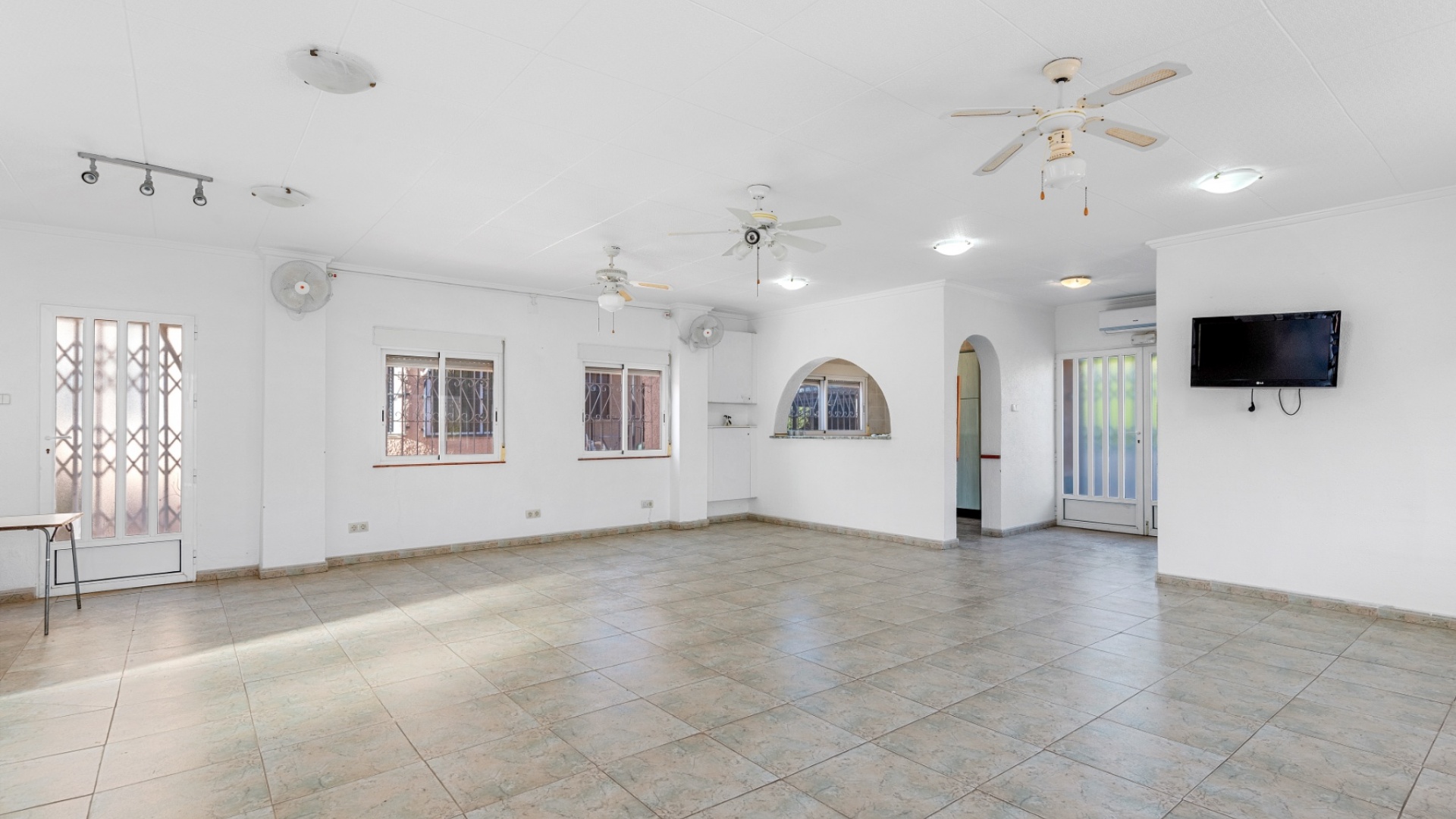 Revente - Villa - Torrevieja - El Chaparral