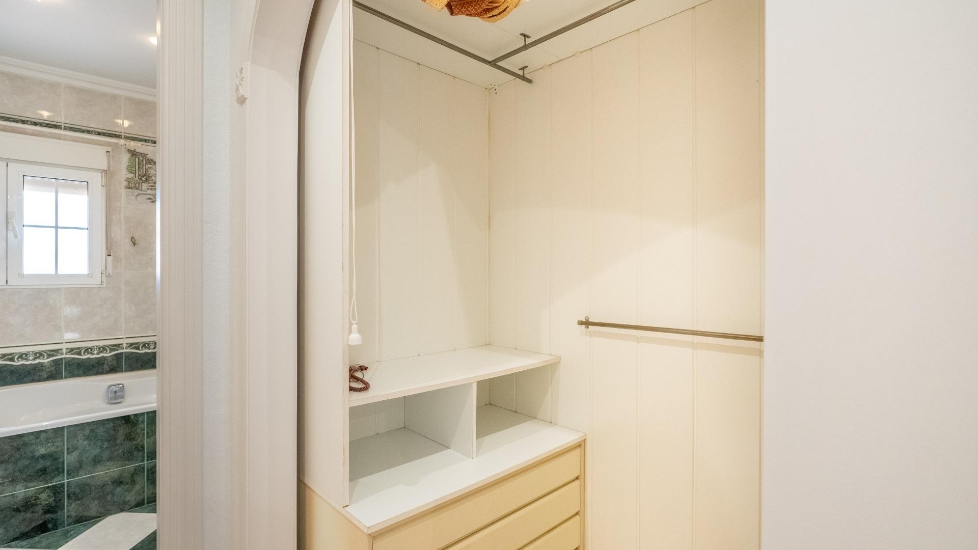 Revente - Villa - Torrevieja - el chaparral