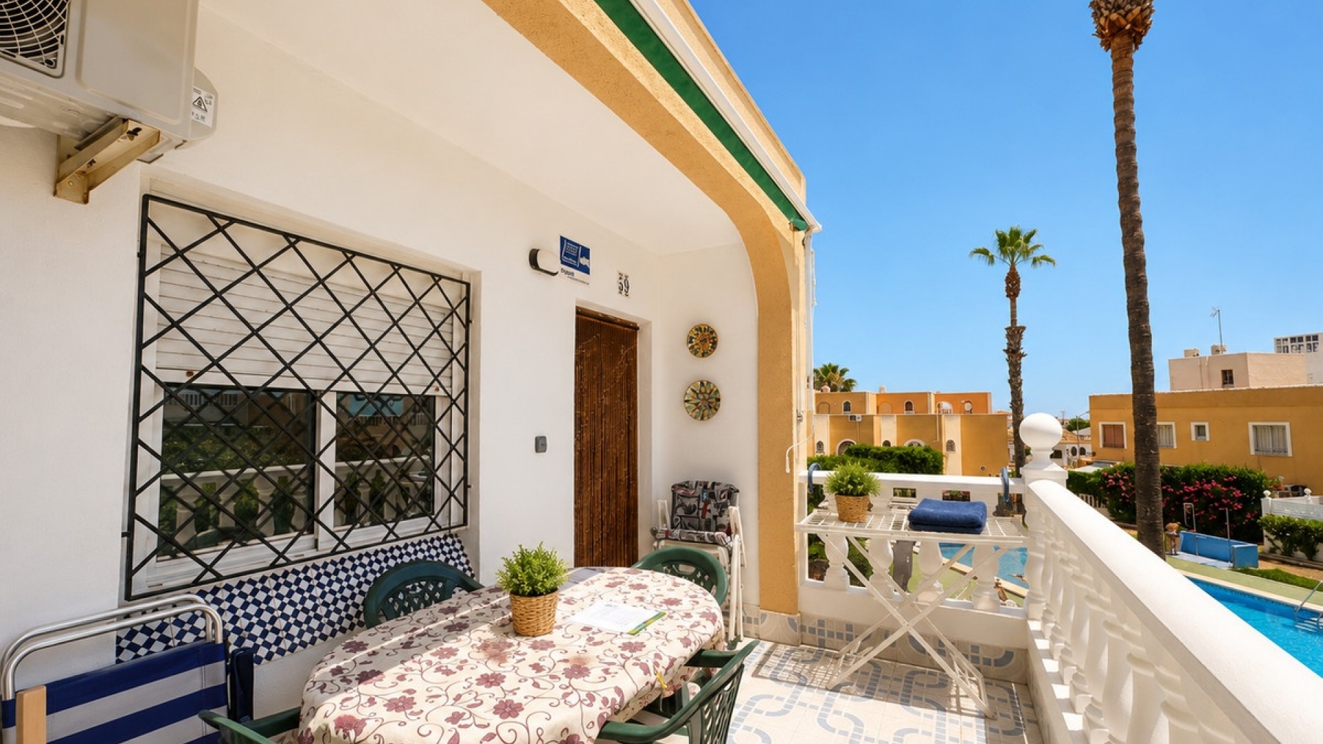 Revente - Villa - Torrevieja - La Mata