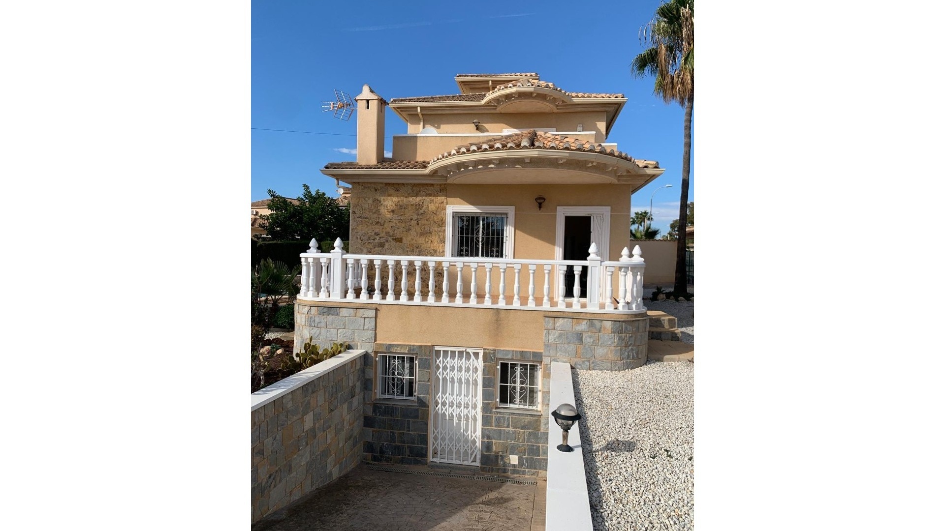 Revente - Villa - Torrevieja - La Siesta
