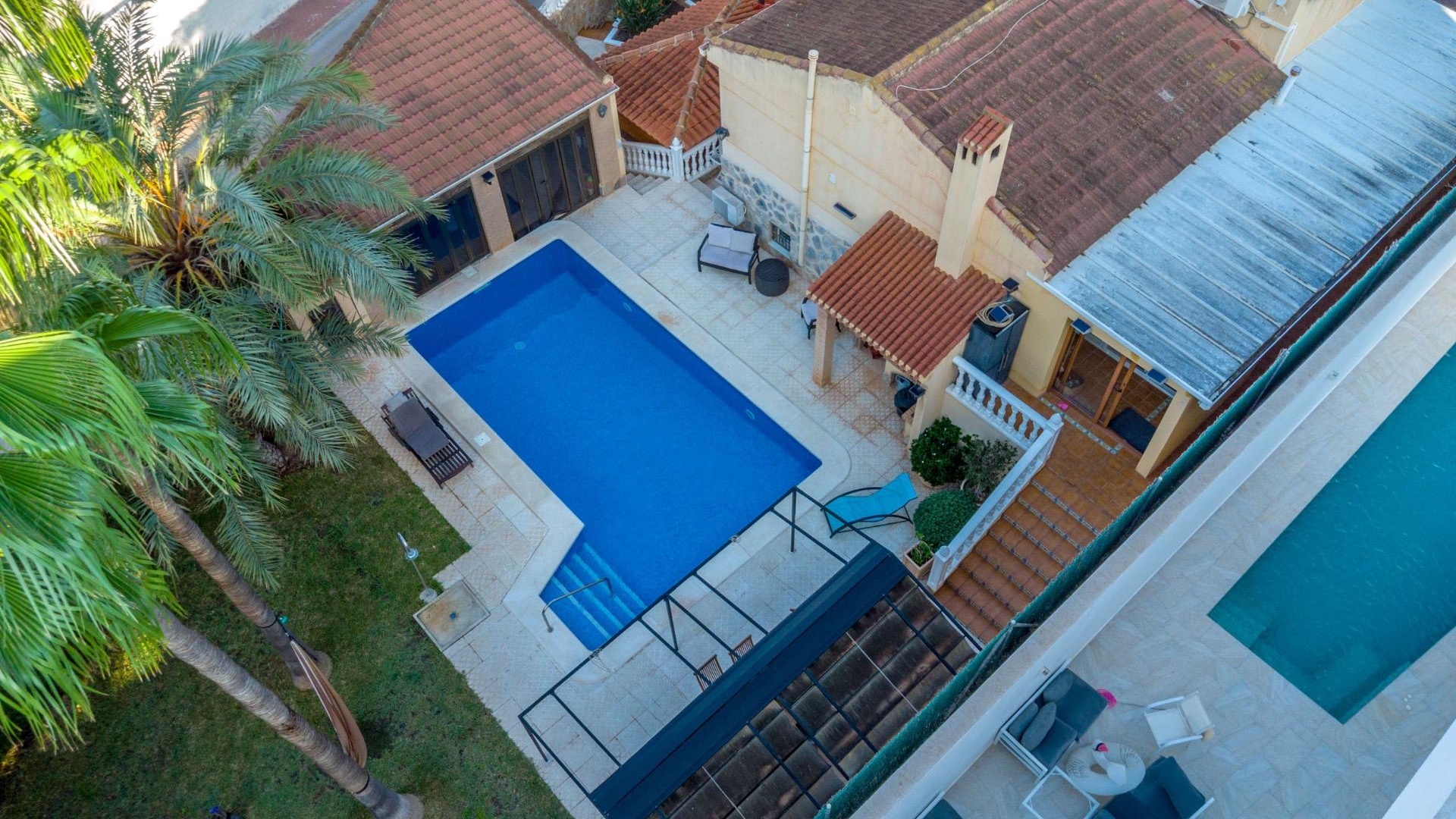 Revente - Villa - Torrevieja - Los balcones