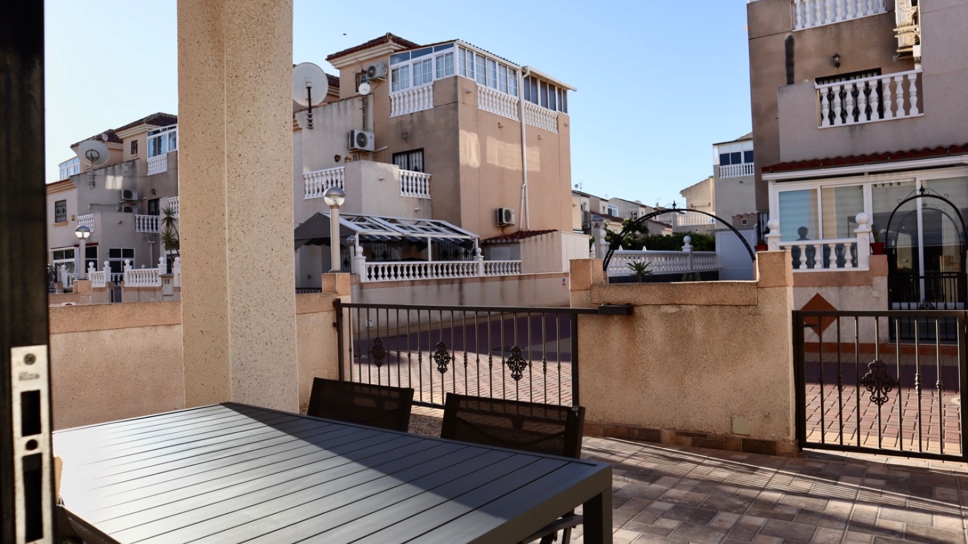 Revente - Villa - Torrevieja - Res. Coral