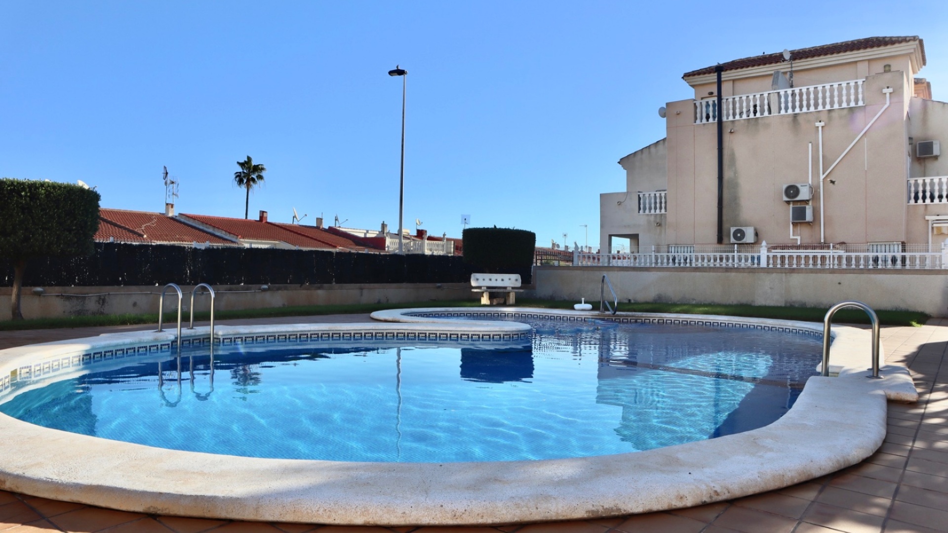 Revente - Villa - Torrevieja - Res. Coral