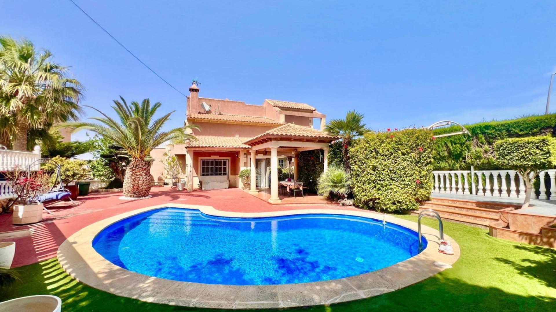 Revente - Villa - Torrevieja - Torrevieja Centro